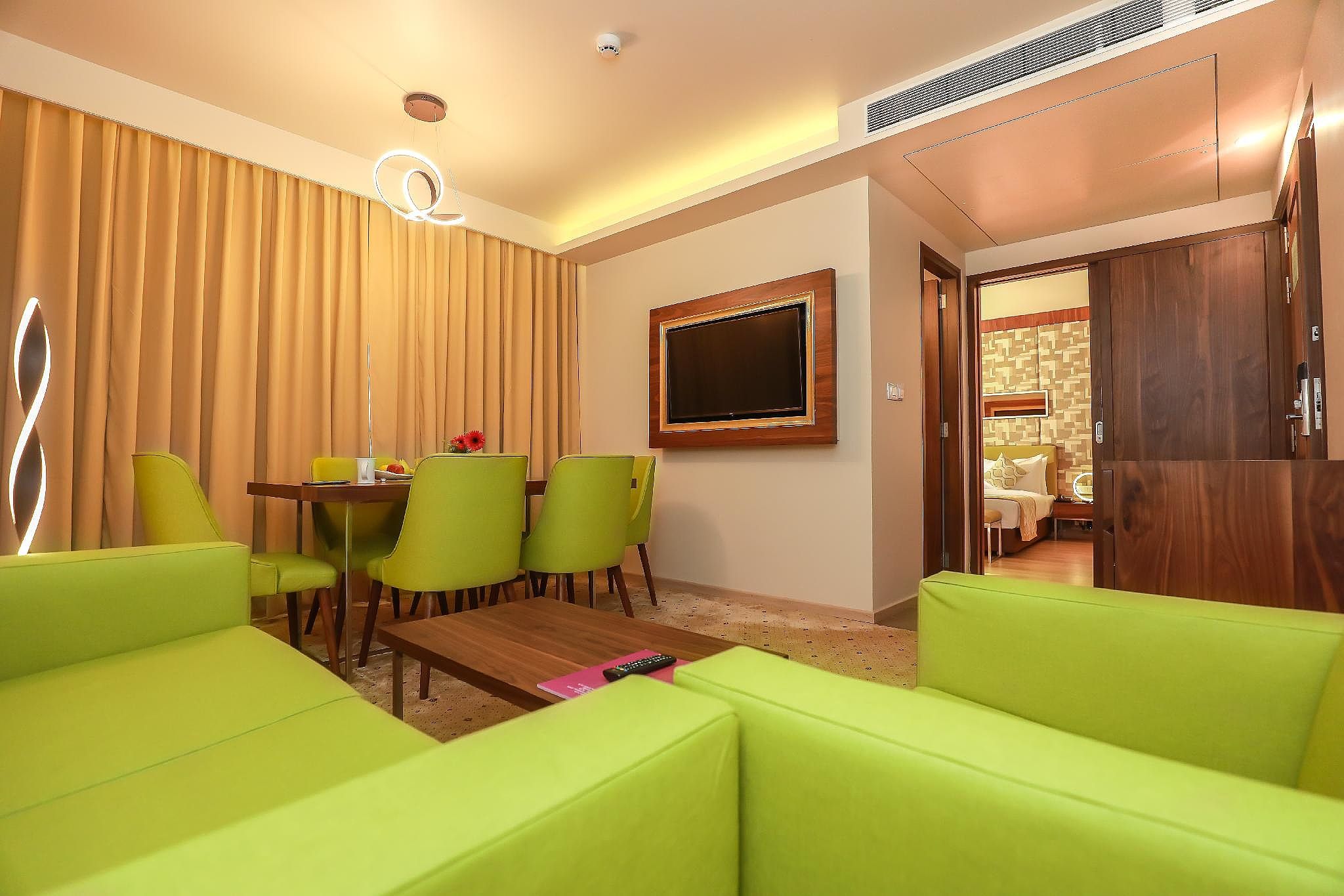 Nirwana Premier Room