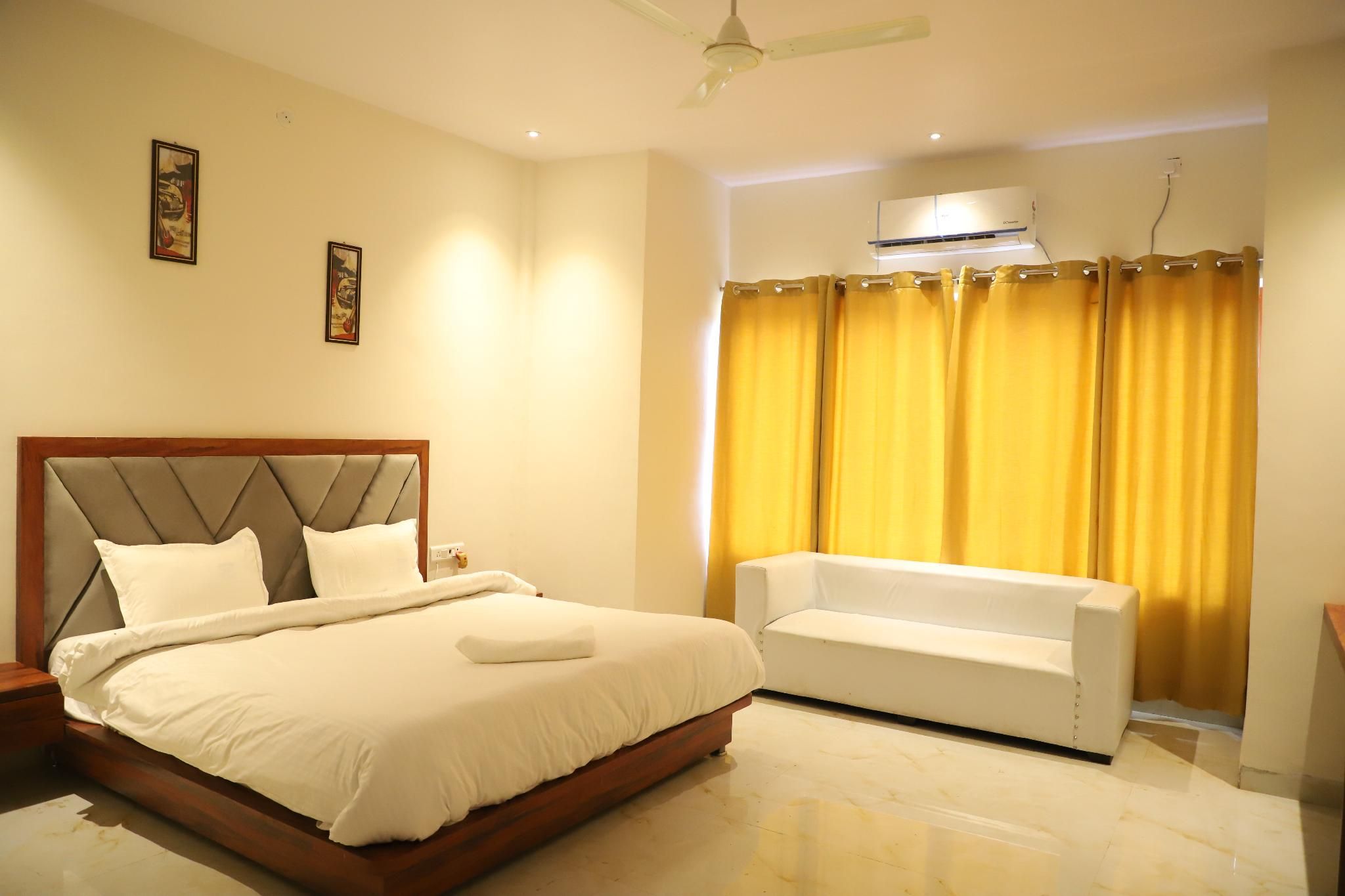 Super Executive Room 