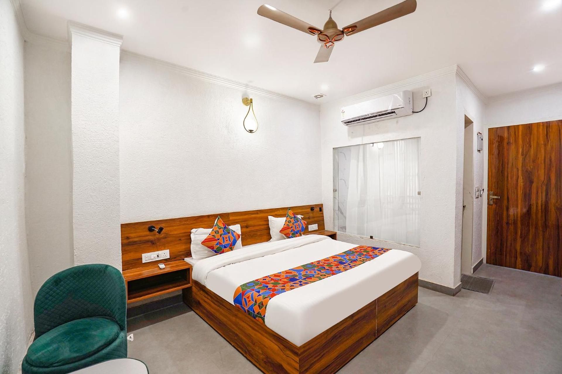 MONTREAL RISHIKESH