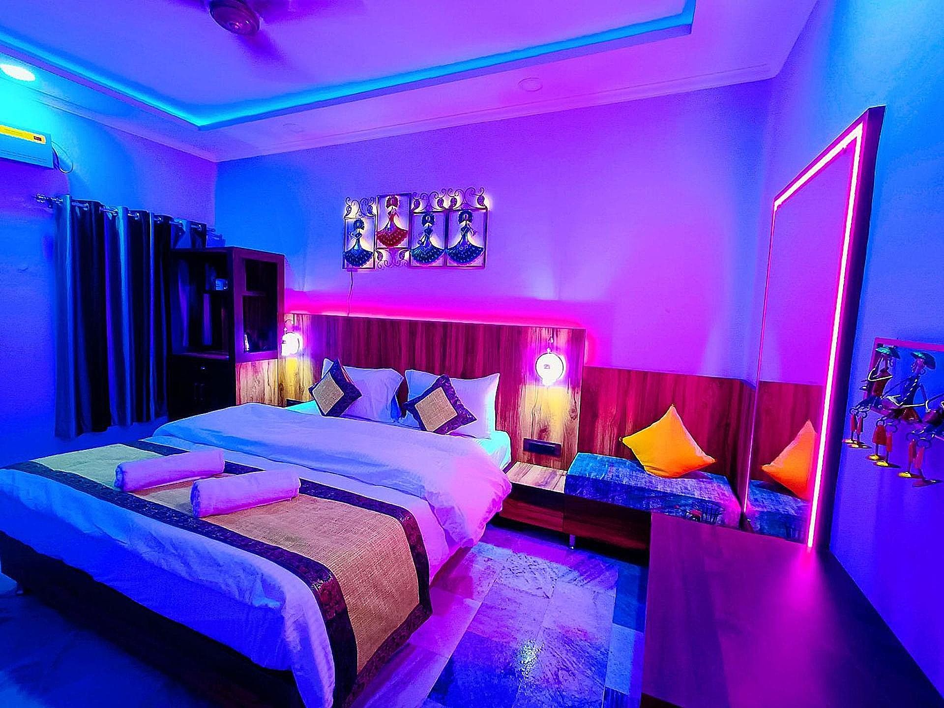 Double Room with Private Bathroom