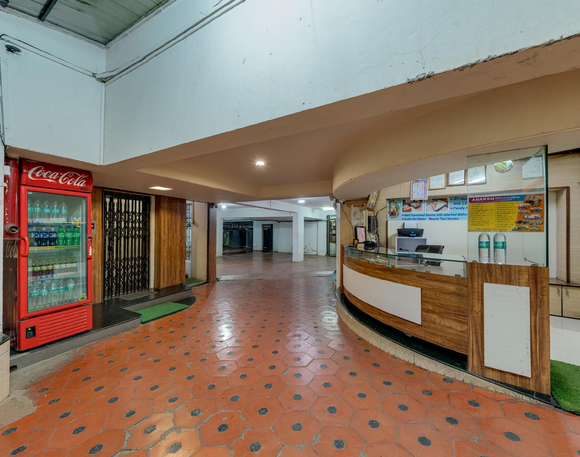 Hotel Adarsh 5 Minute Walk From Mahalaxmi Temple Kolhapur