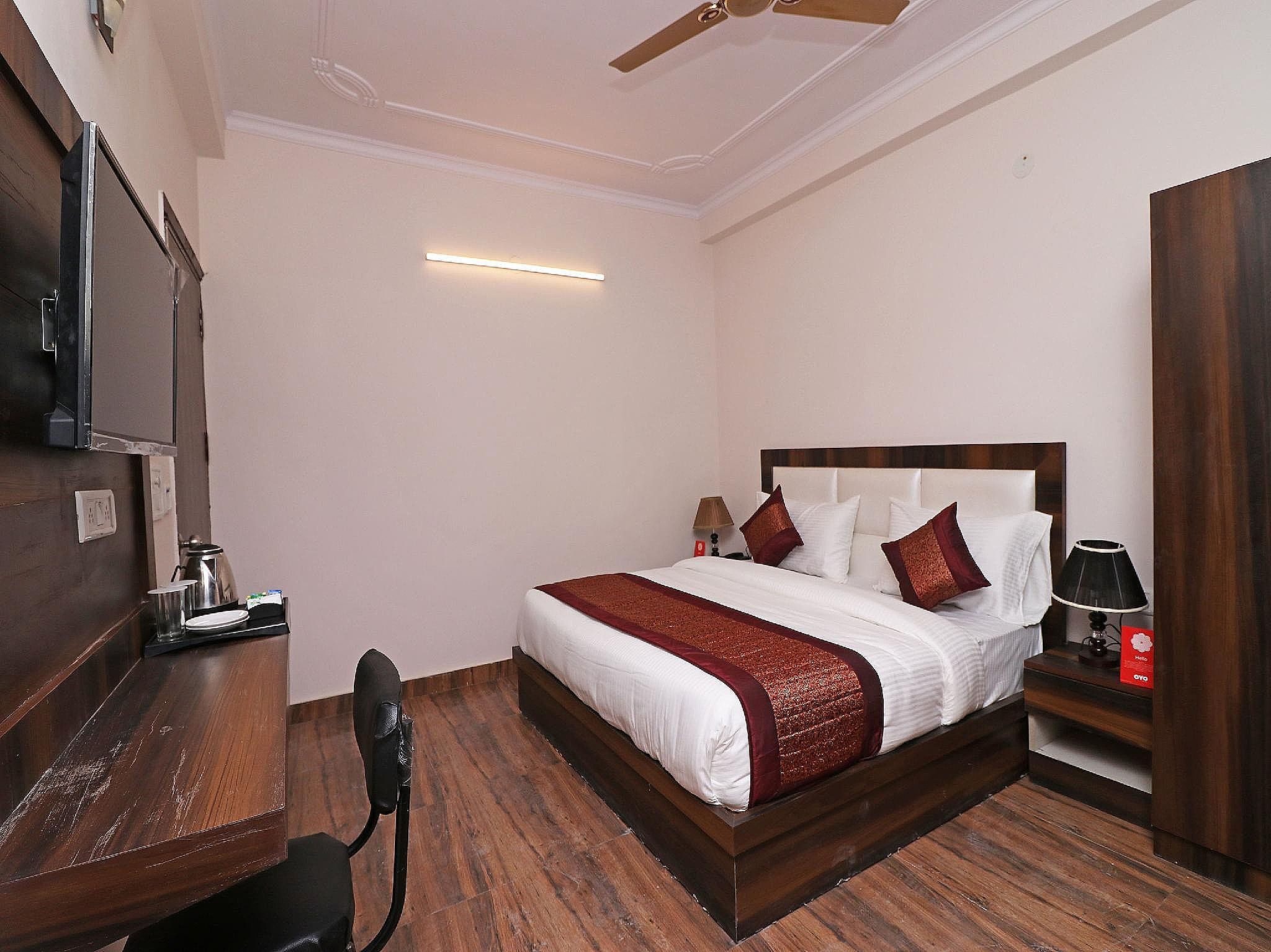 OYO Hotel Sinon Classic 2