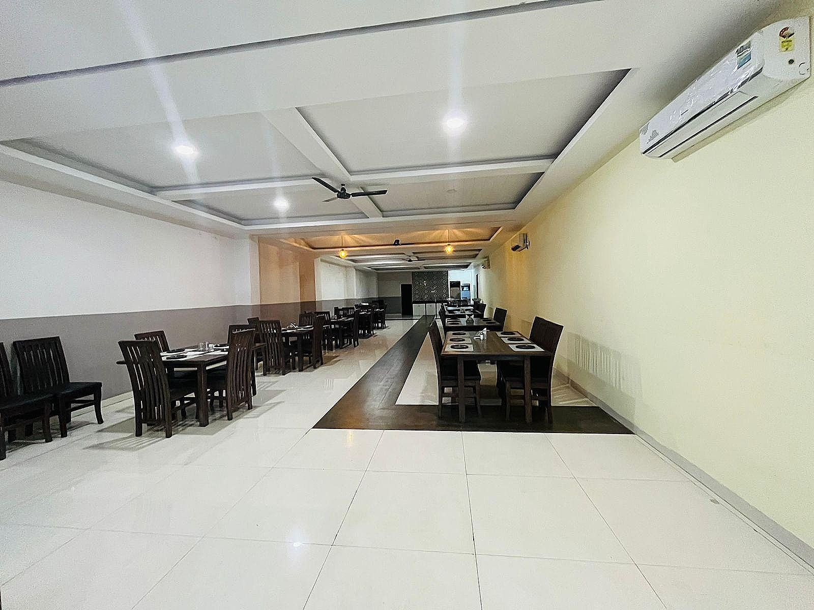 Food & Dining