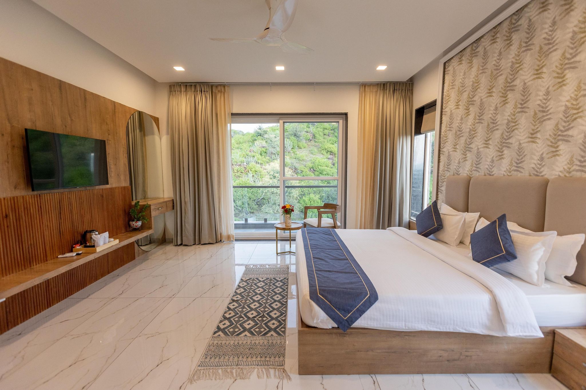 SURAMYA - A Luxury Boutique Hotel PREMIER ROOM WITH BALCONY 3