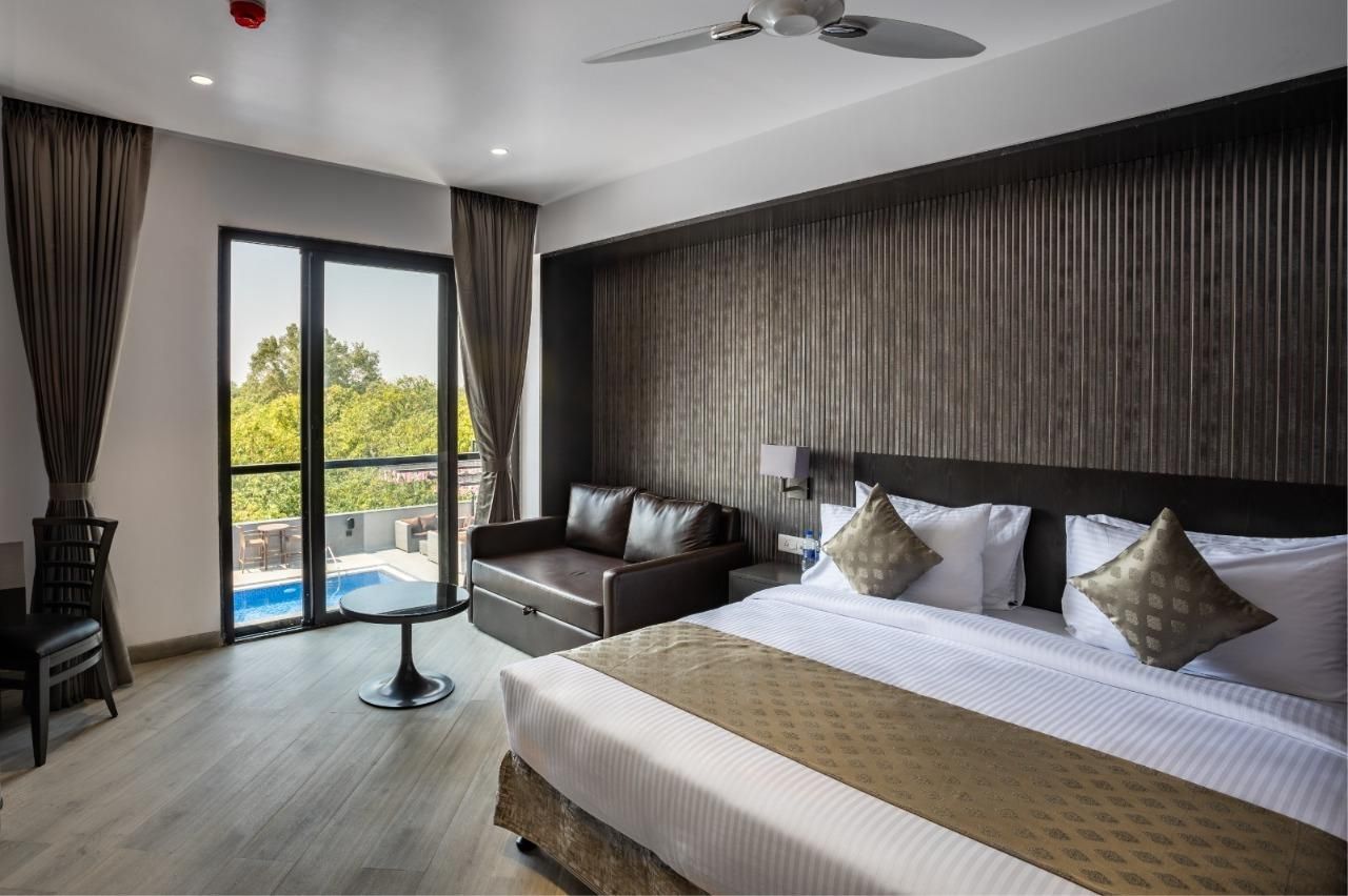 Executive Room Pool View