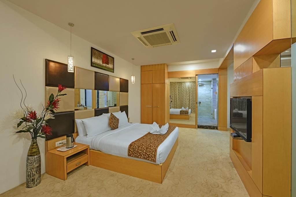 Valley View Suite