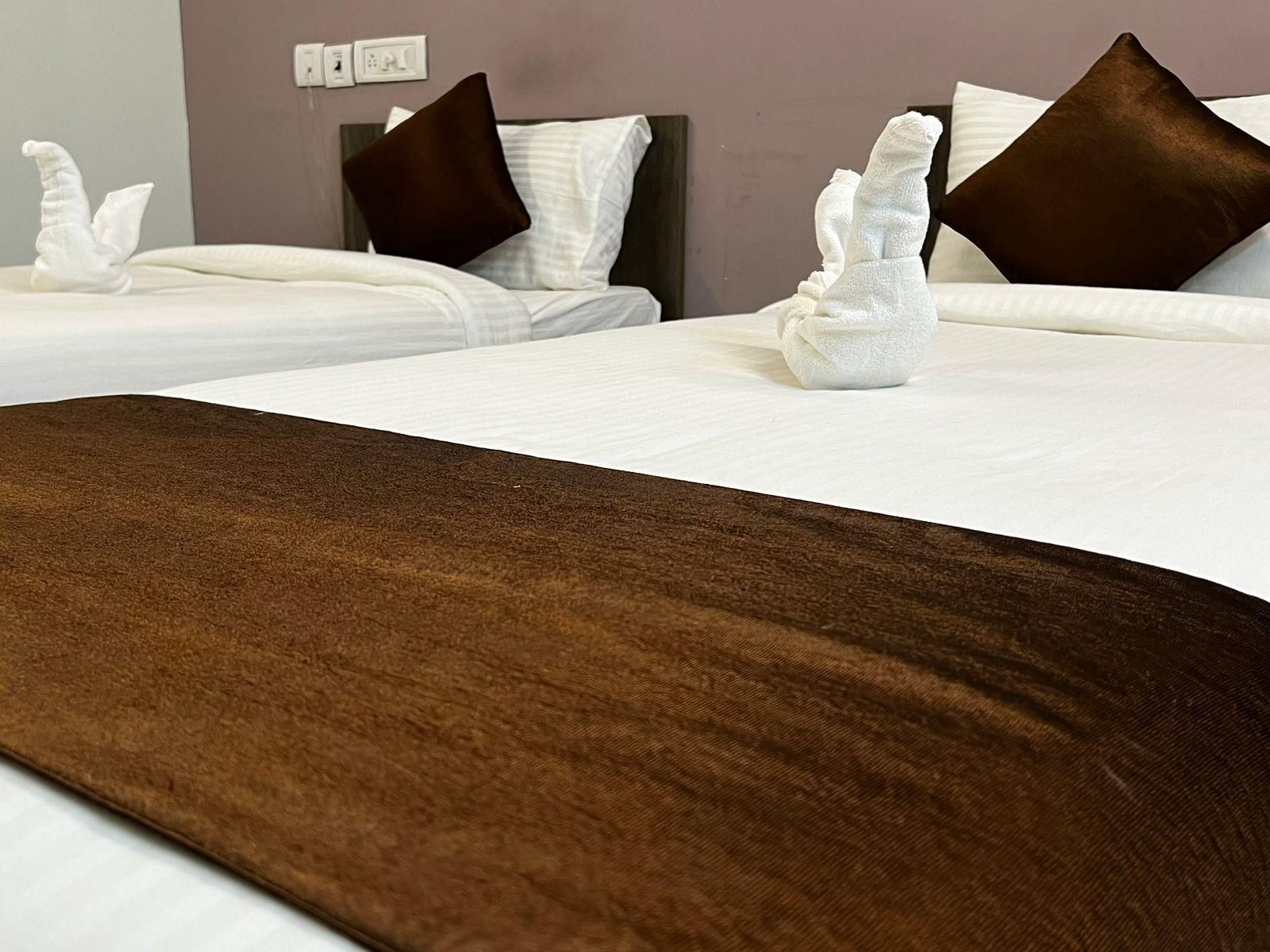 Luxury King Room - Non-Smoking