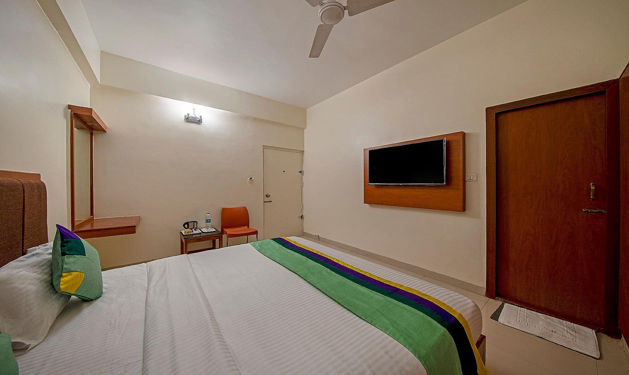 Treebo Sam Residency Standard Double Room