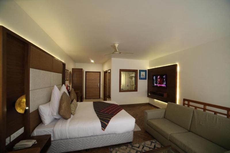 Premier Room