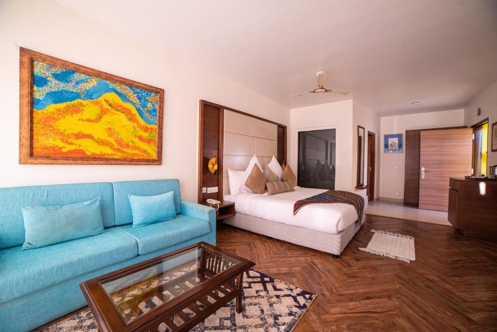 Himalayan View with Private Balcony
