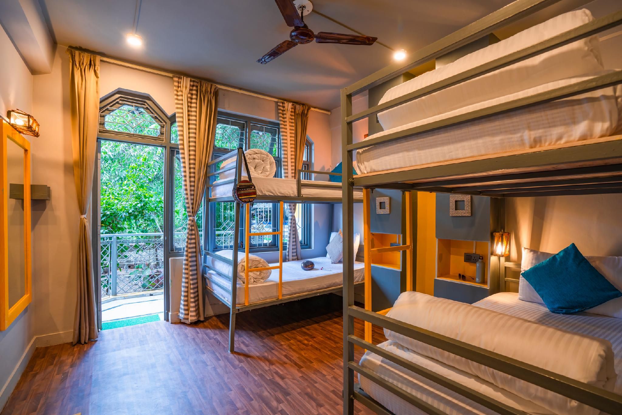 1 Person in 4-Bed Dormitory - Mixed