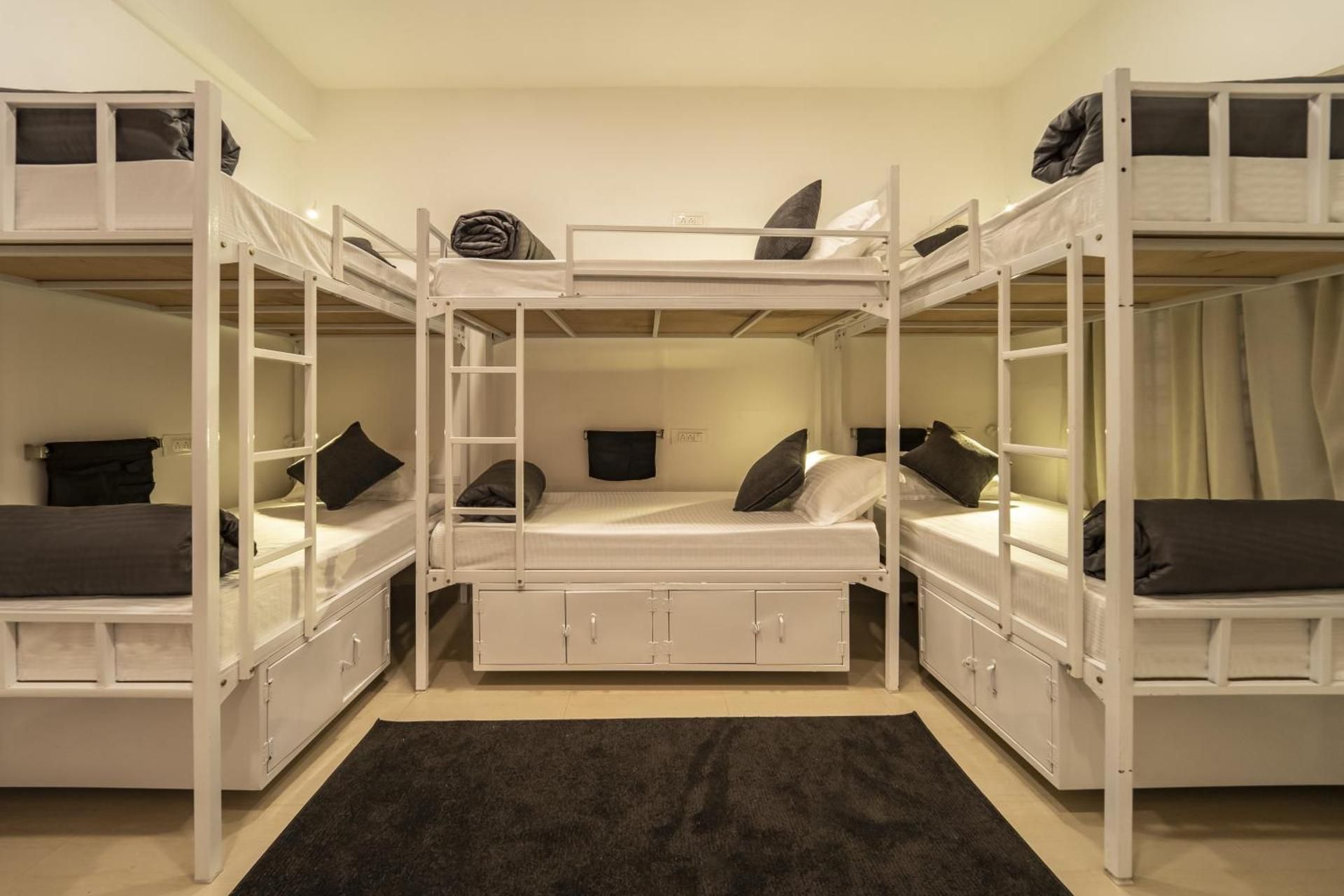 Bed in 6 Bed Mixed Dormitory