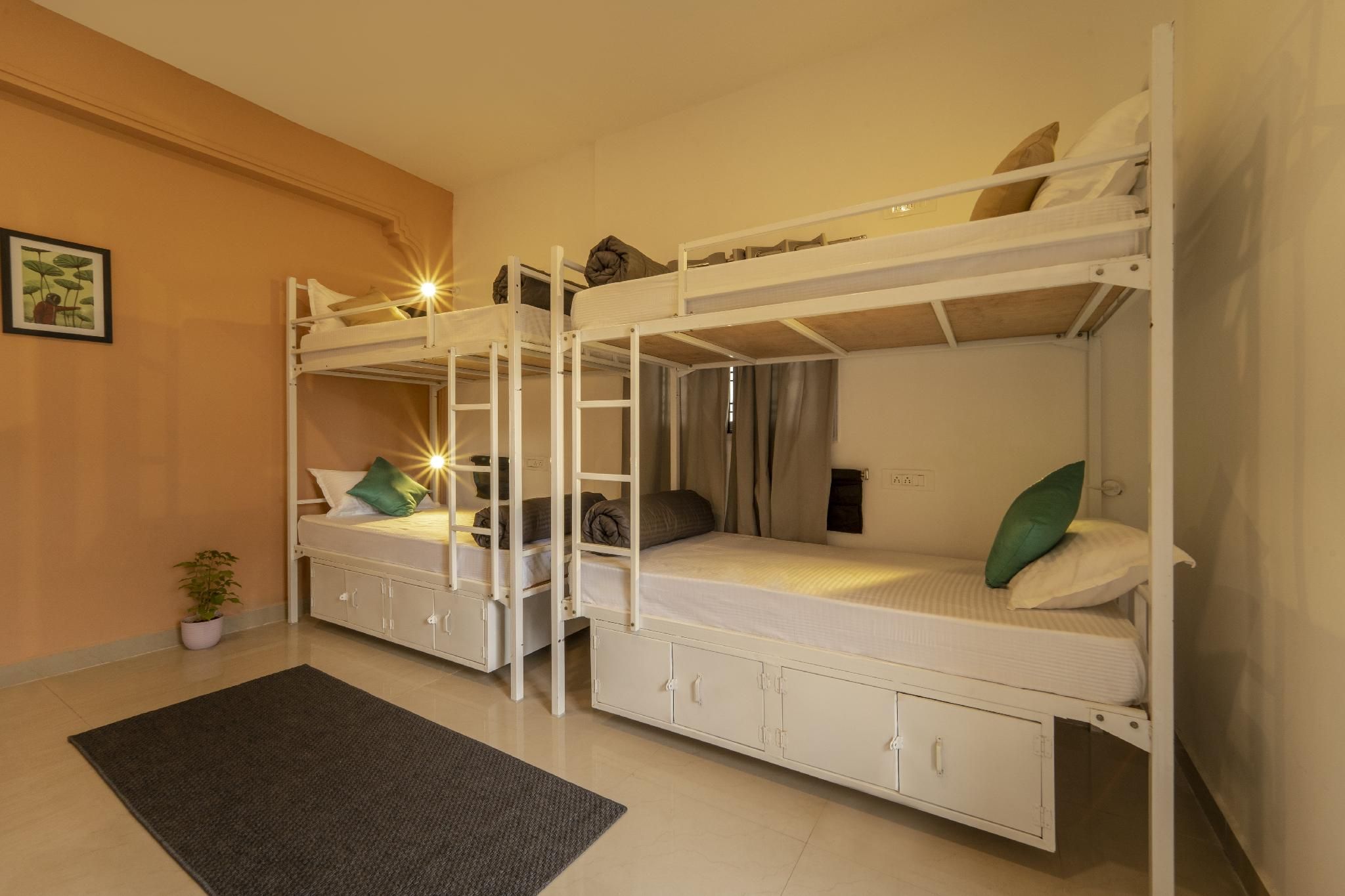 Bed in 4 Bed Female Dormitory with Private Bathroom