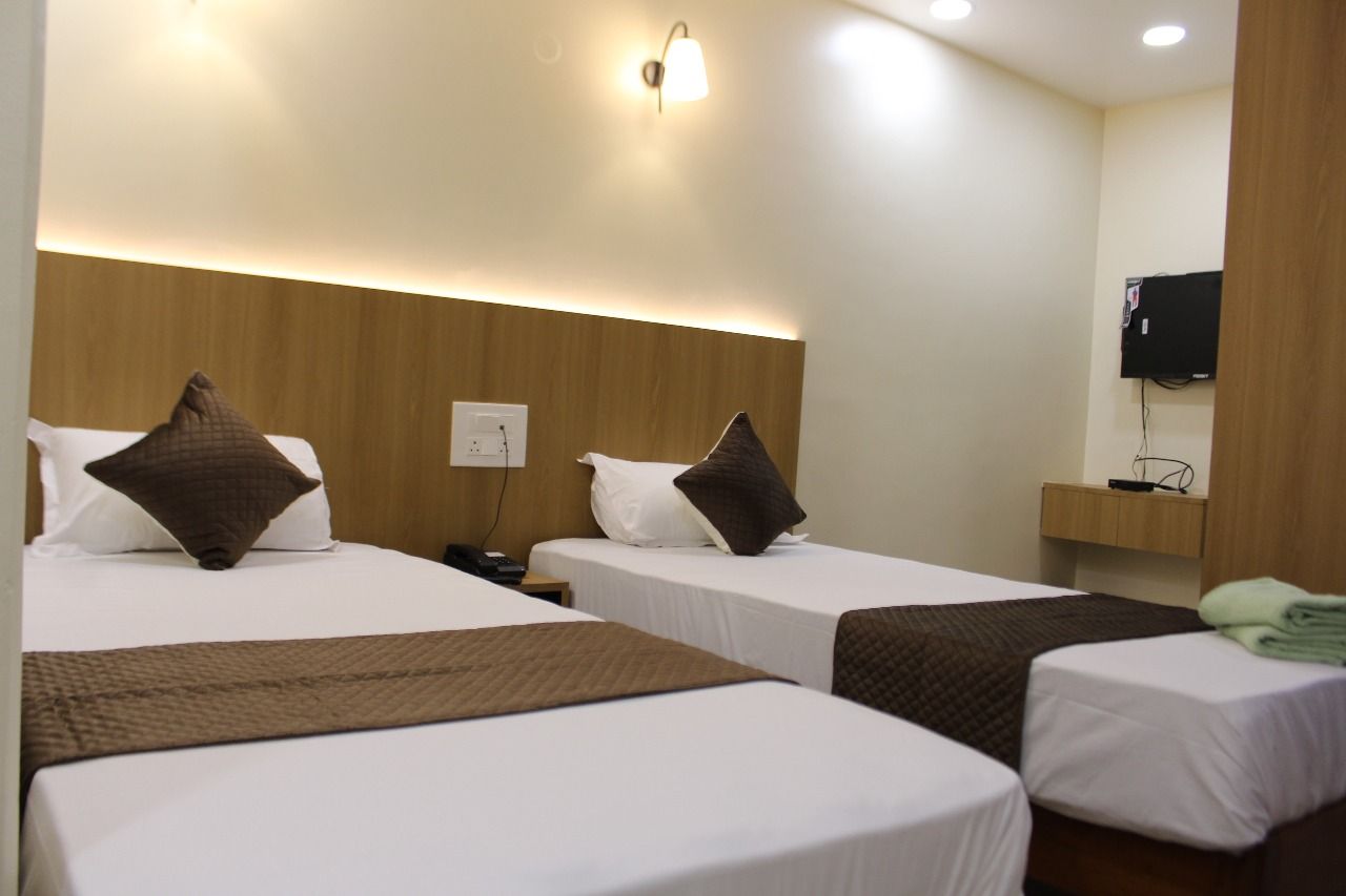 Hotel Crystal Inn Non Deluxe (No AC) 2