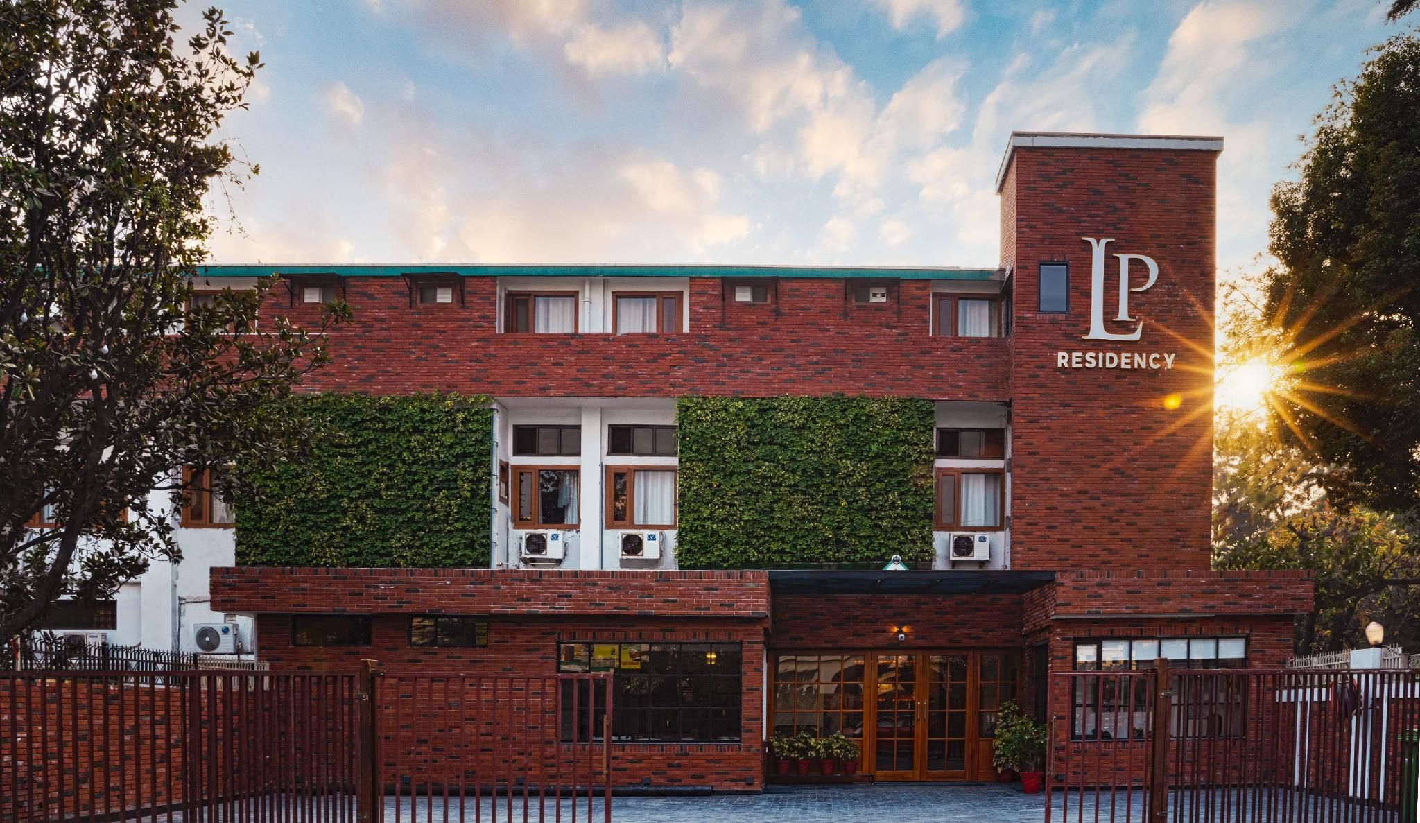 L P Residency, Dehradun