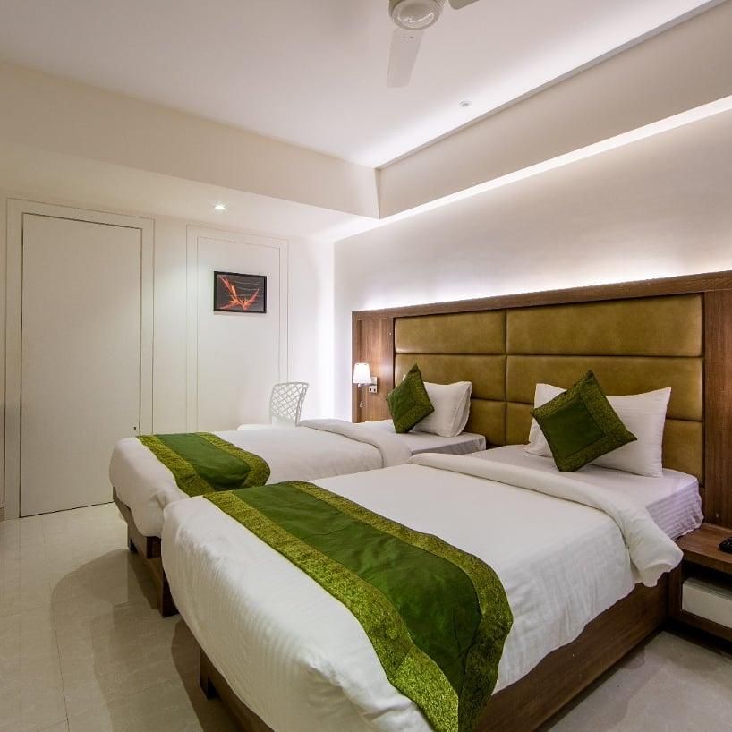 Deluxe Room Twin