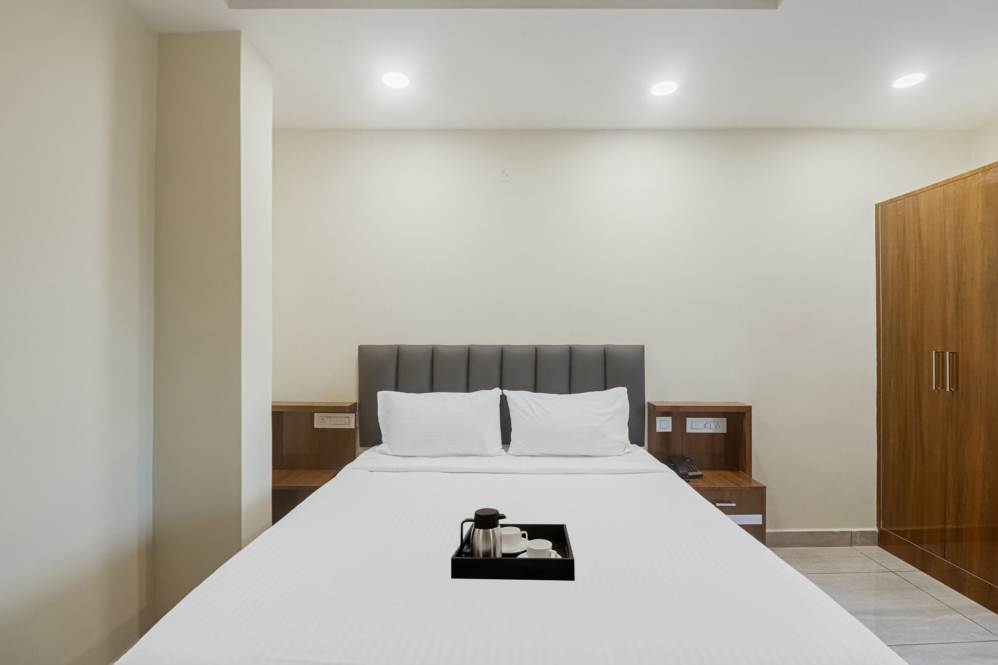 Townhouse DJ Grand Classic 13