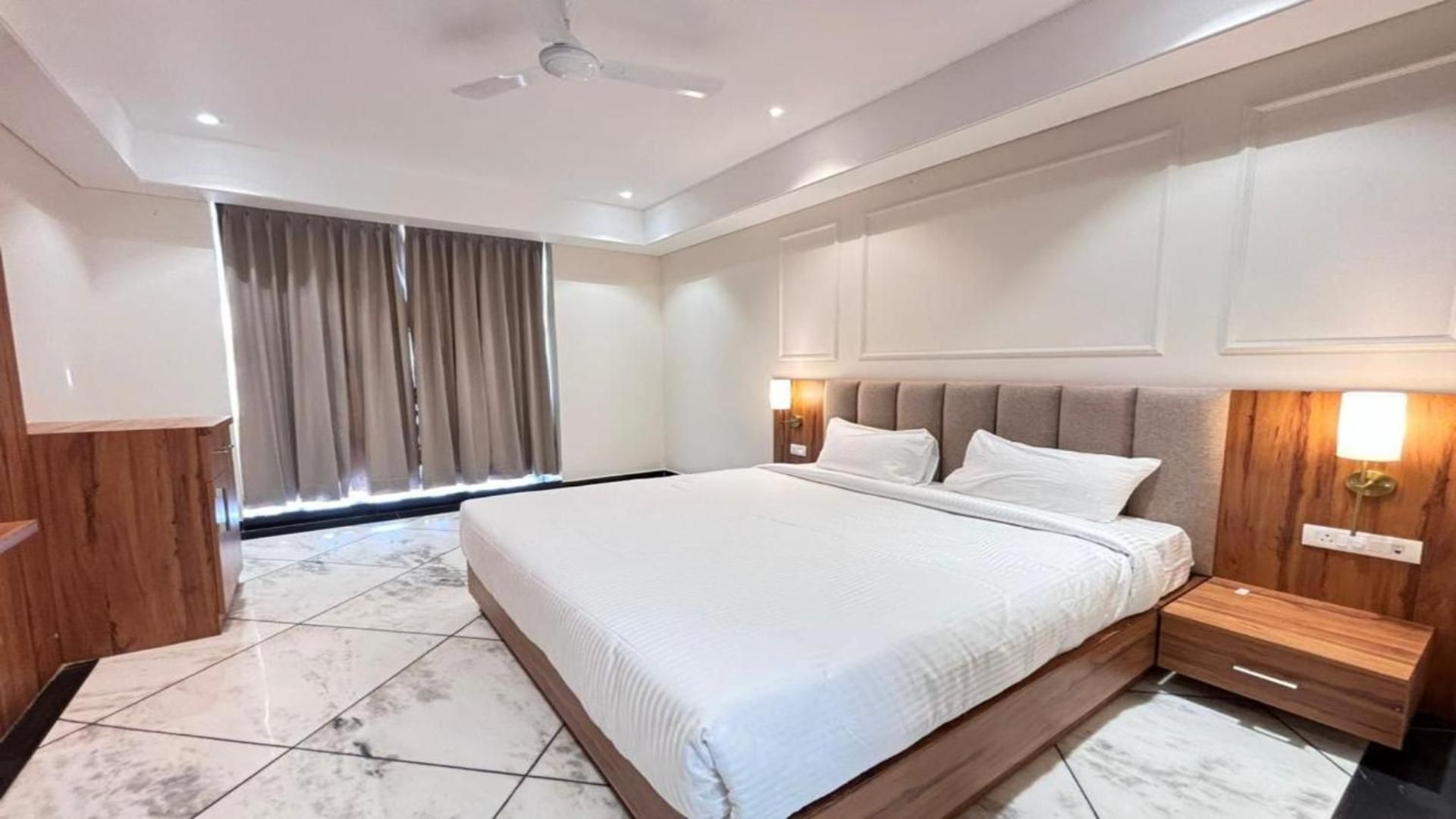 Hotel Saaj Mansion