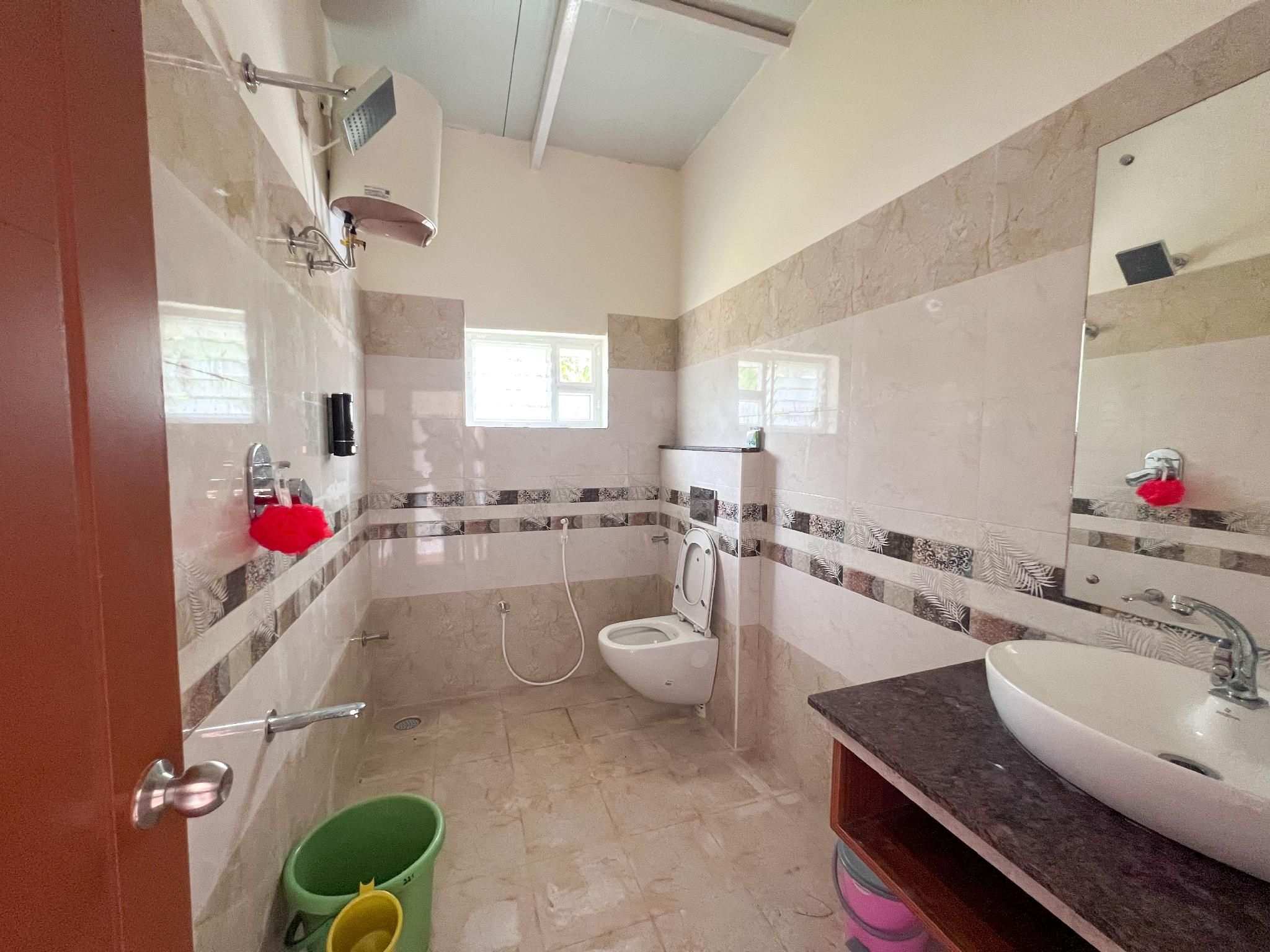 Gandhada Goodu Retreat Pool View Villa (Narmada) 2