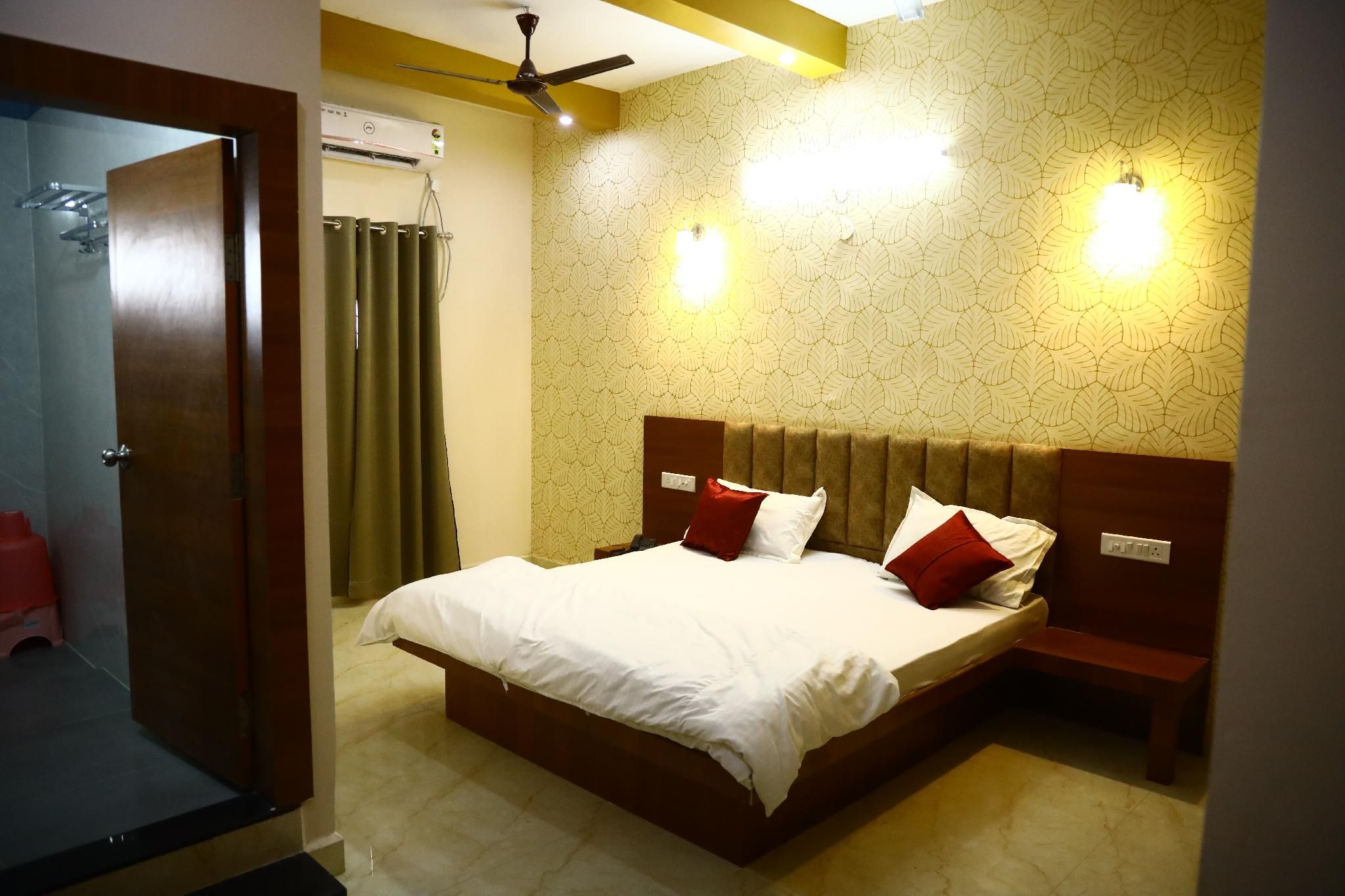 Shree Tara Heritage  Deluxe Room 3