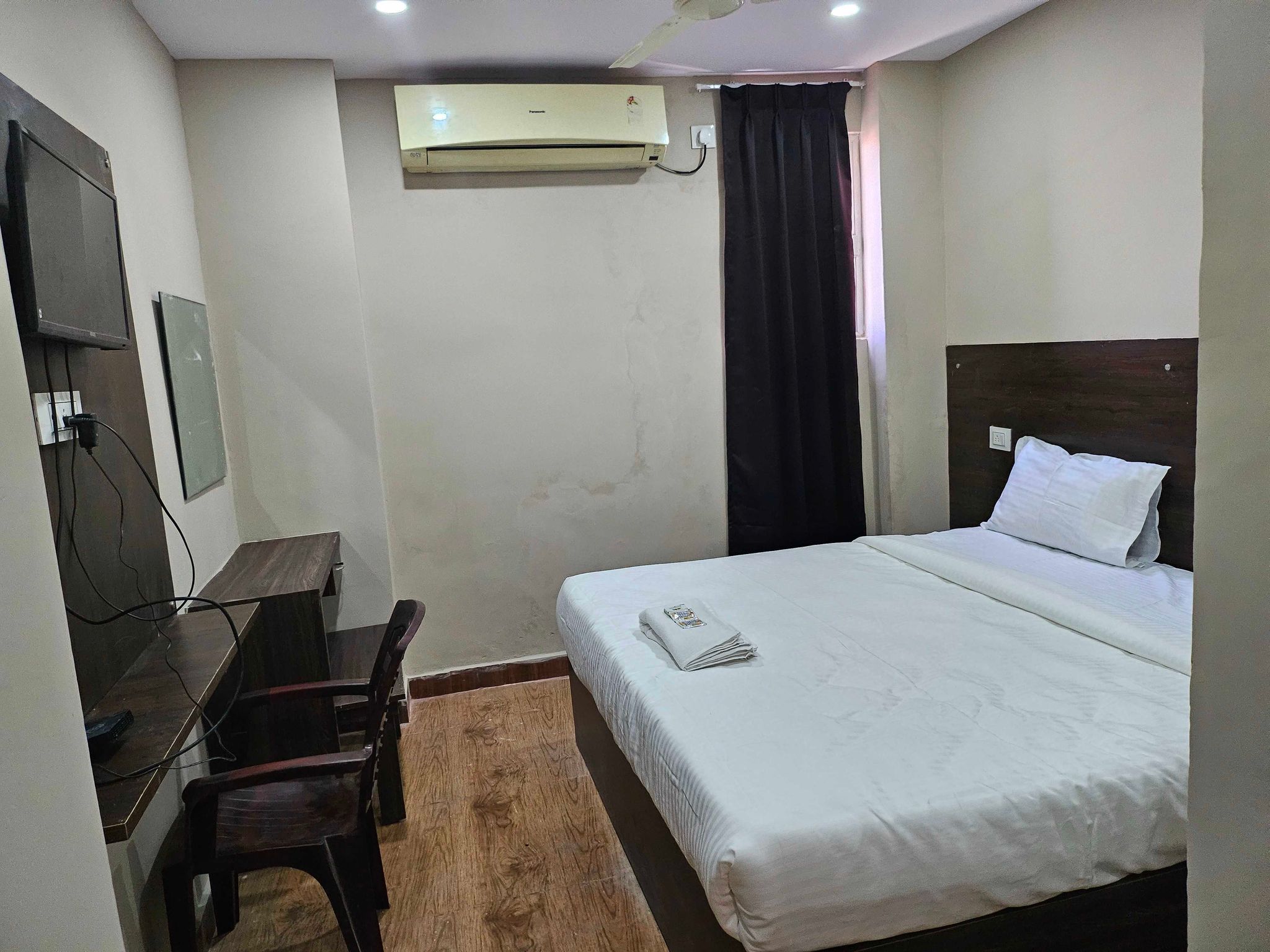 Super Collection O PNR COMFORT KHAIRATABAD Classic 17