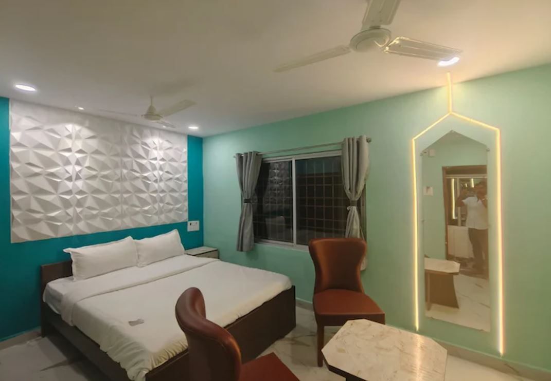 Superior Hill View Room