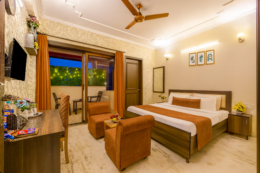 The Sunrise View By Aura