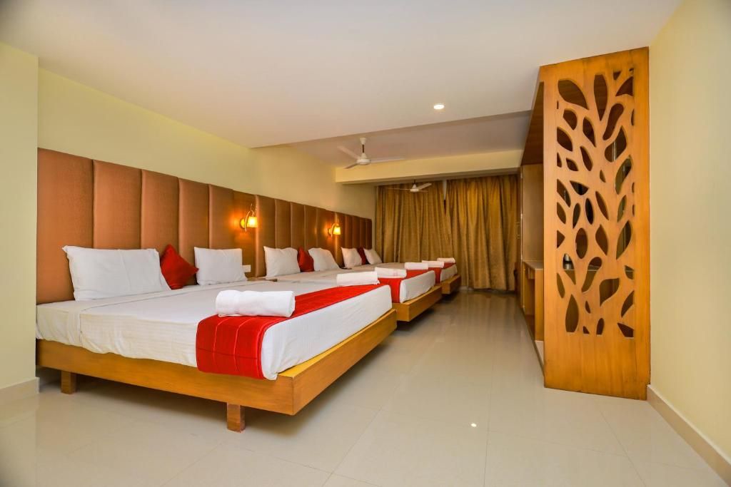 Hotel Sangam Deluxe Double sharing A/C 6