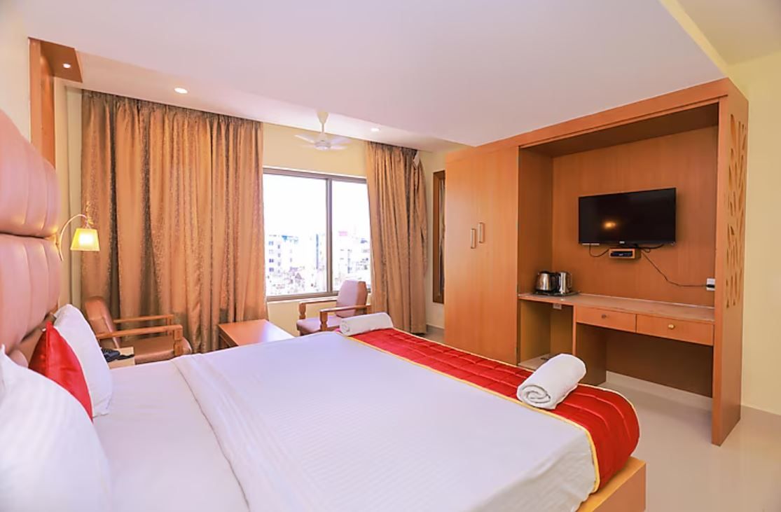 Hotel Sangam Deluxe Double sharing A/C 2