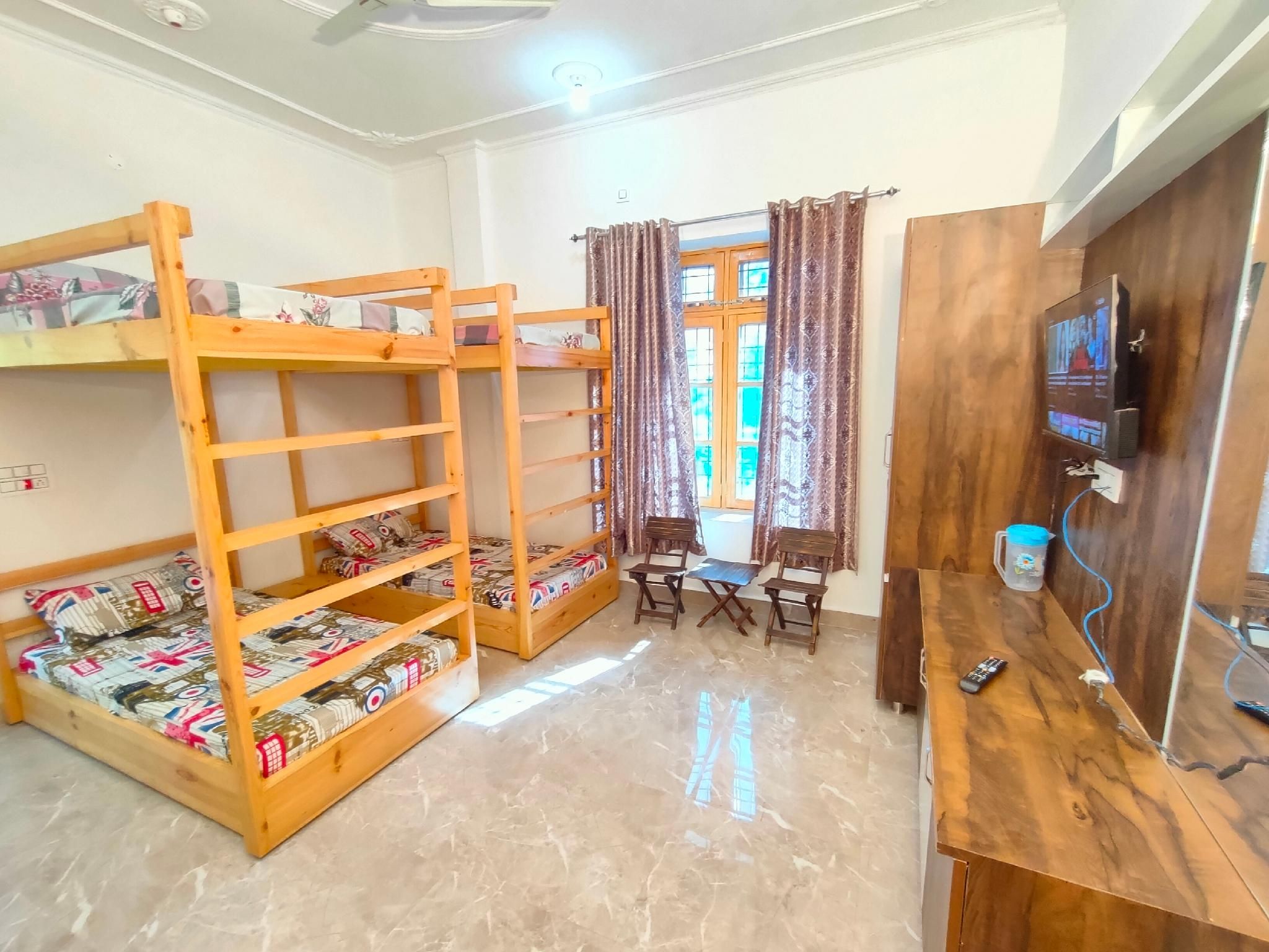 Bunk Bed in 4-Bed Dormitory - Mixed