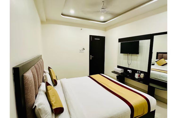 Standard AC Double Bed