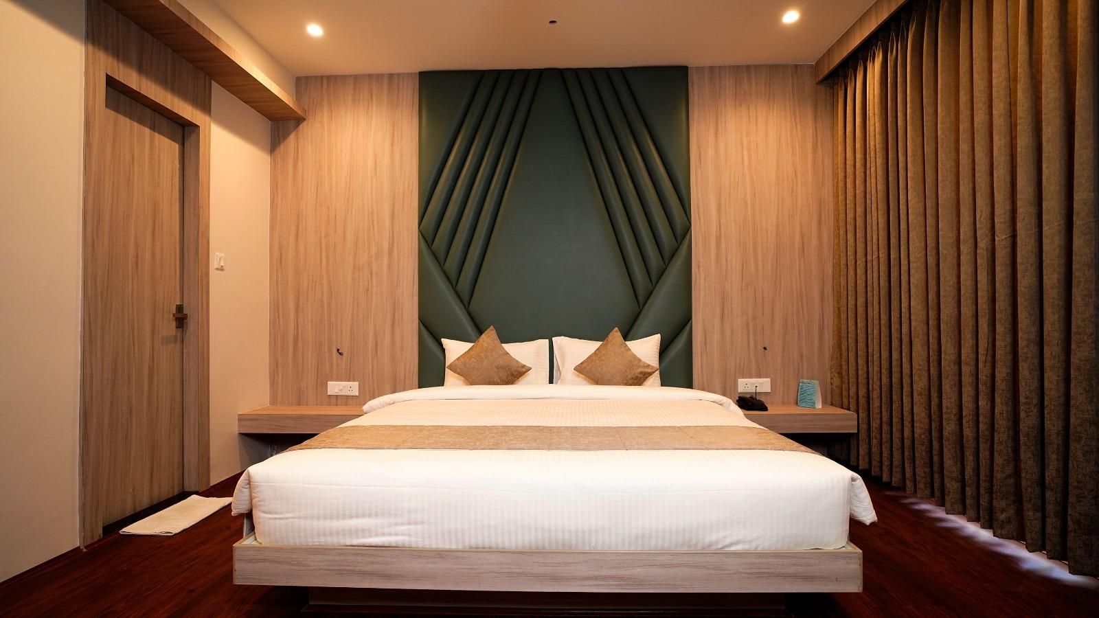 Royal Suite A
