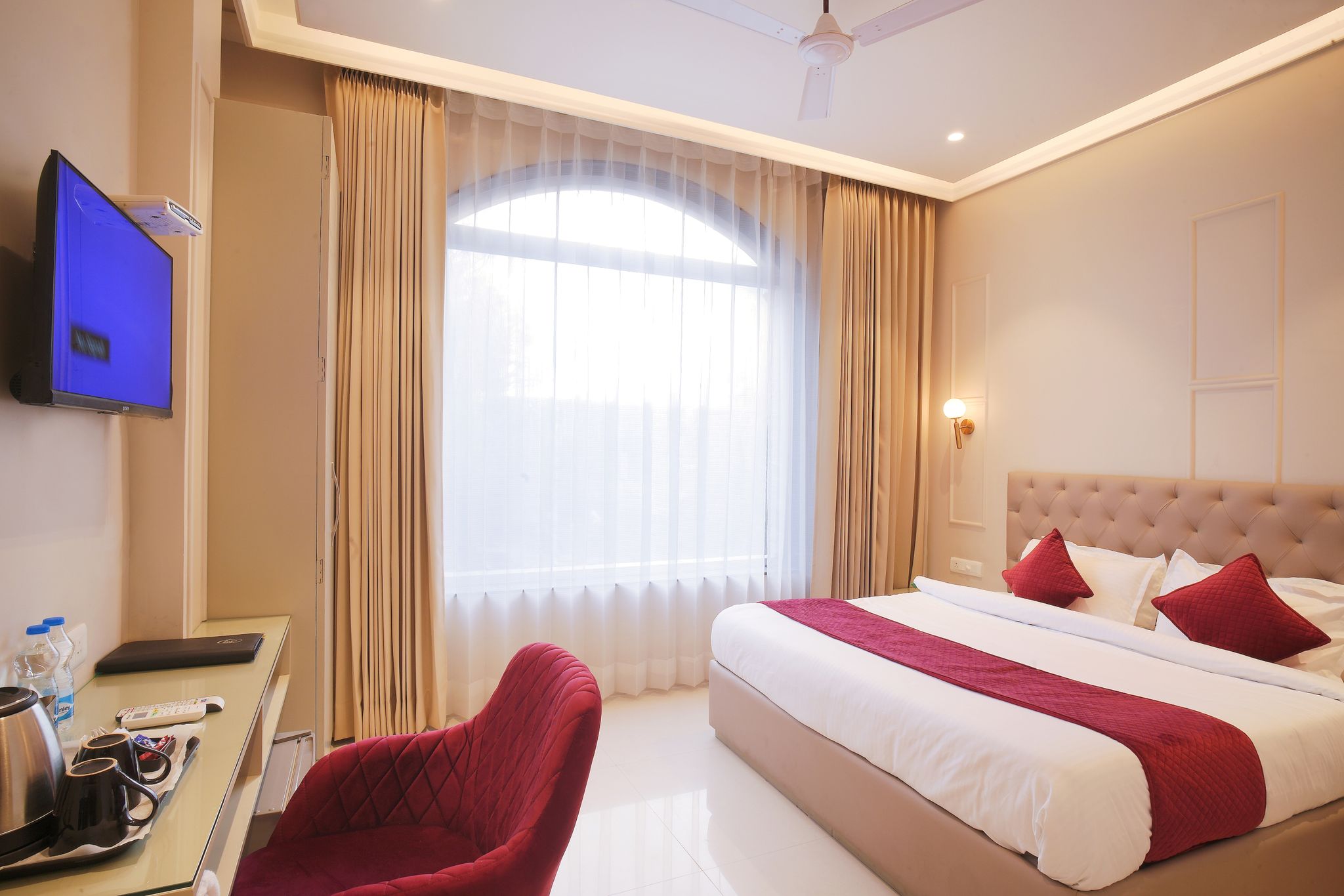 Hotel Greenland Heights Deluxe Room 2