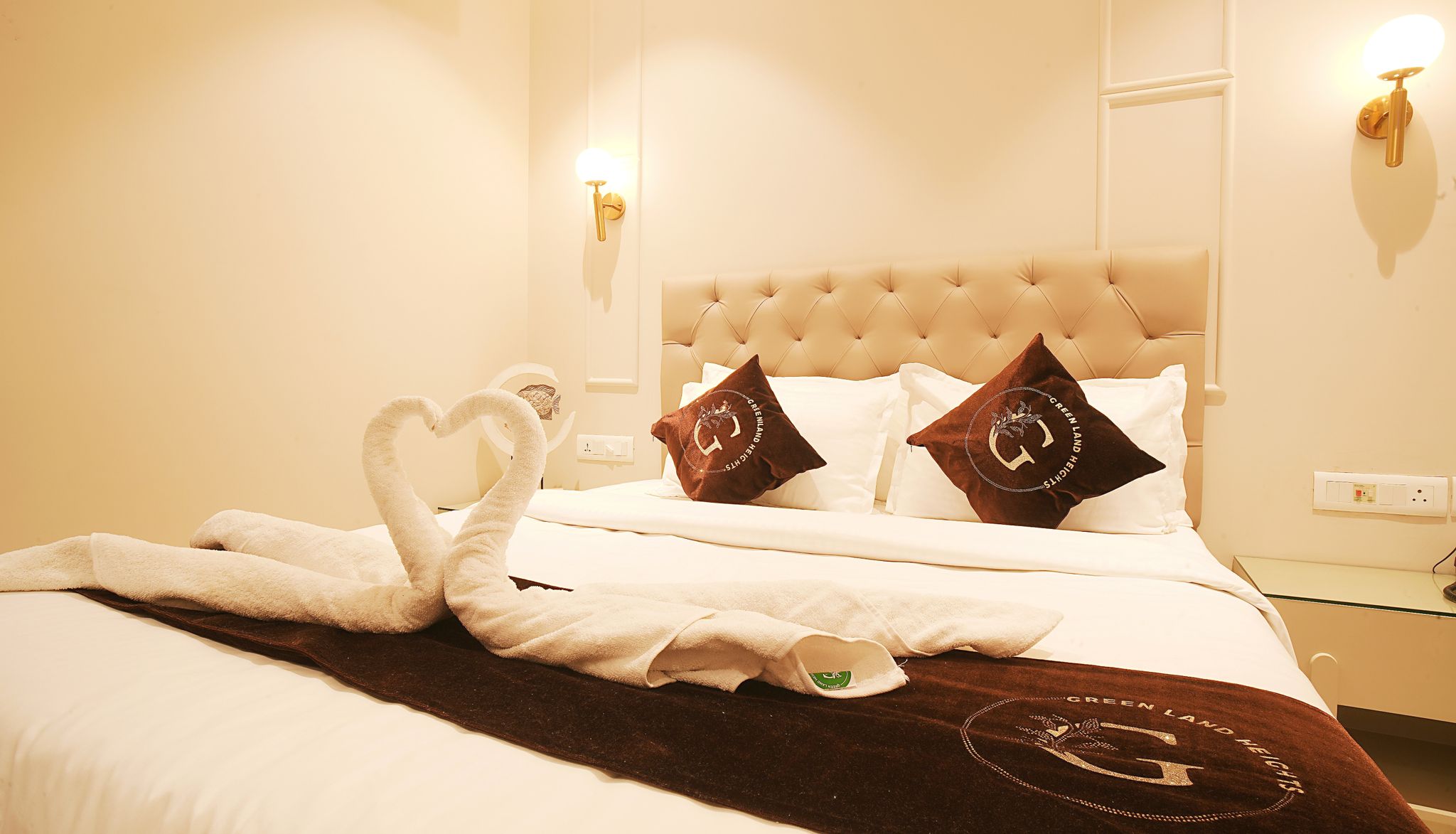 Hotel Greenland Heights Deluxe Room 3