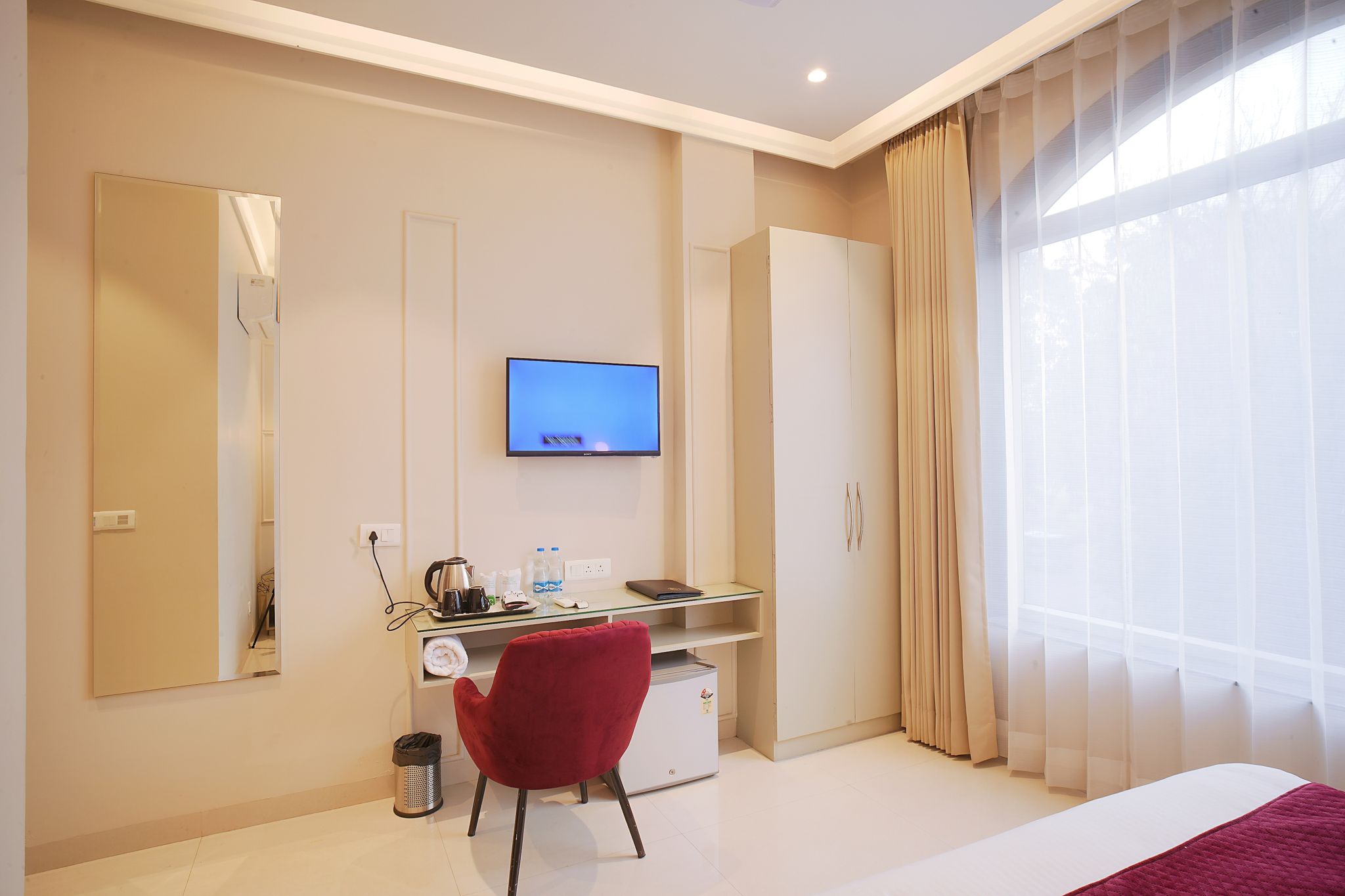 Hotel Greenland Heights Deluxe Room 7