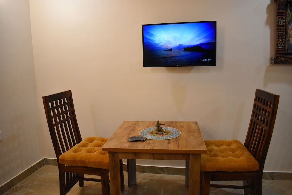 SUNS Cottage Classic Studio Suite 12