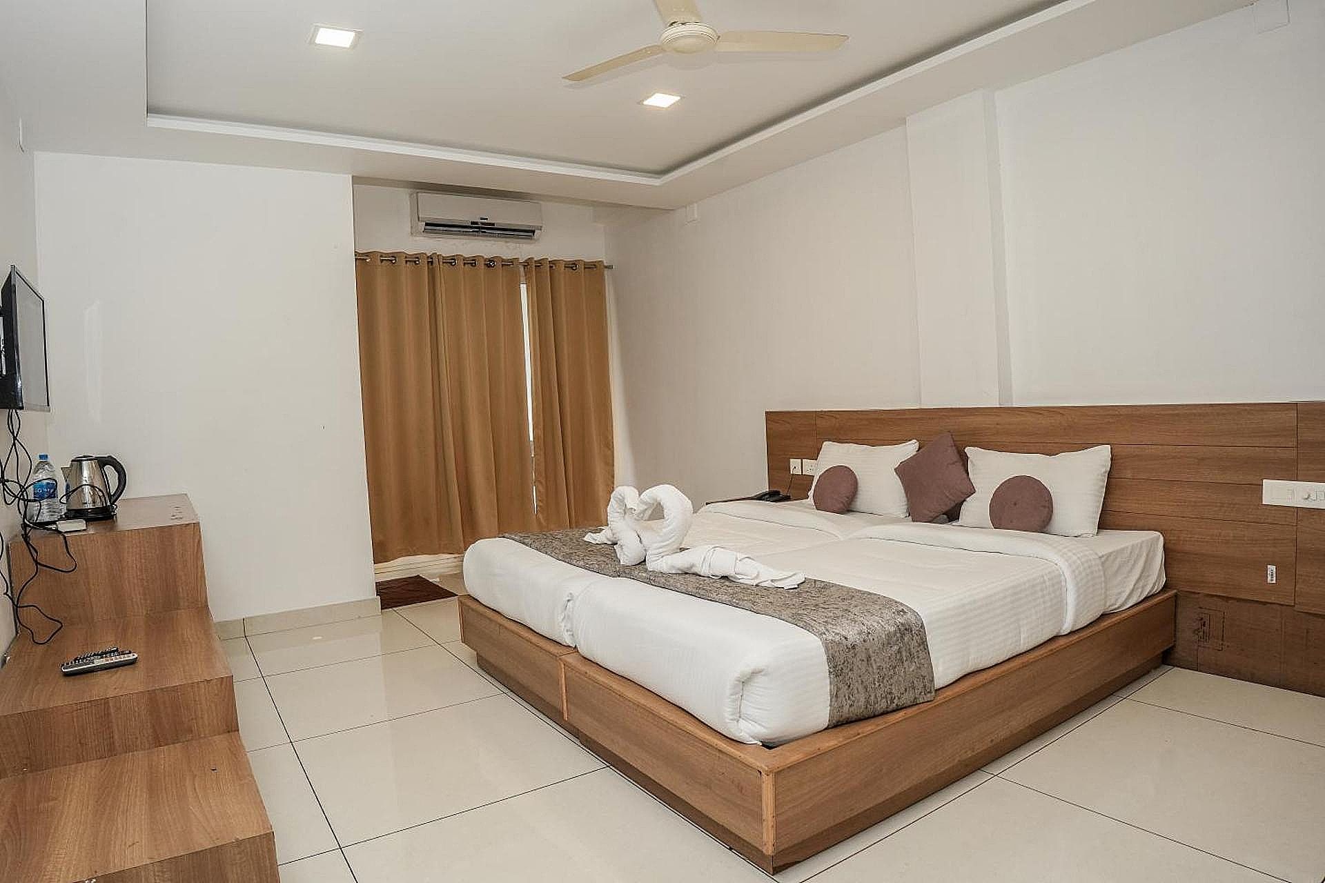 Deluxe AC ROOM with balcony