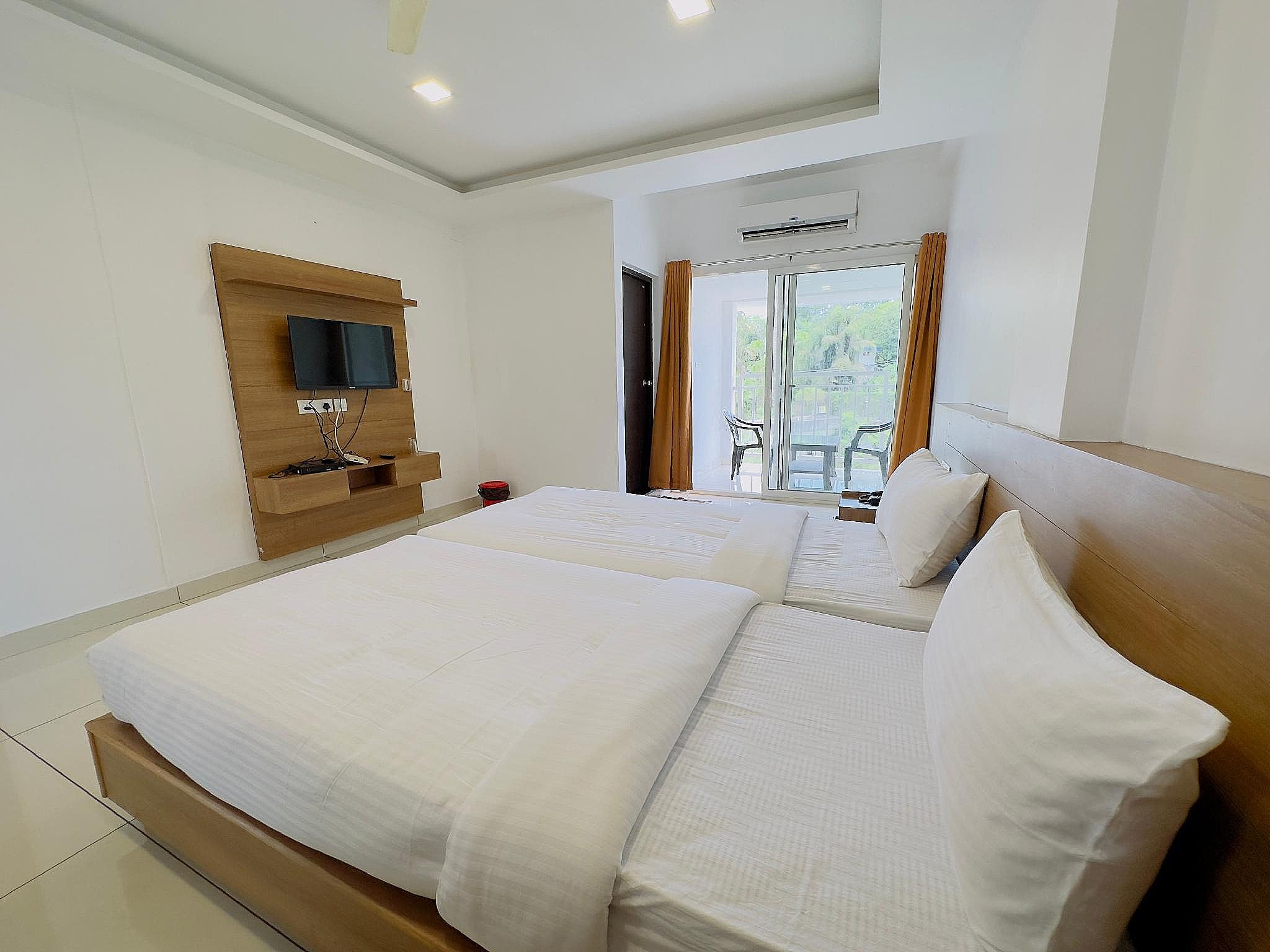 Deluxe AC ROOM with balcony