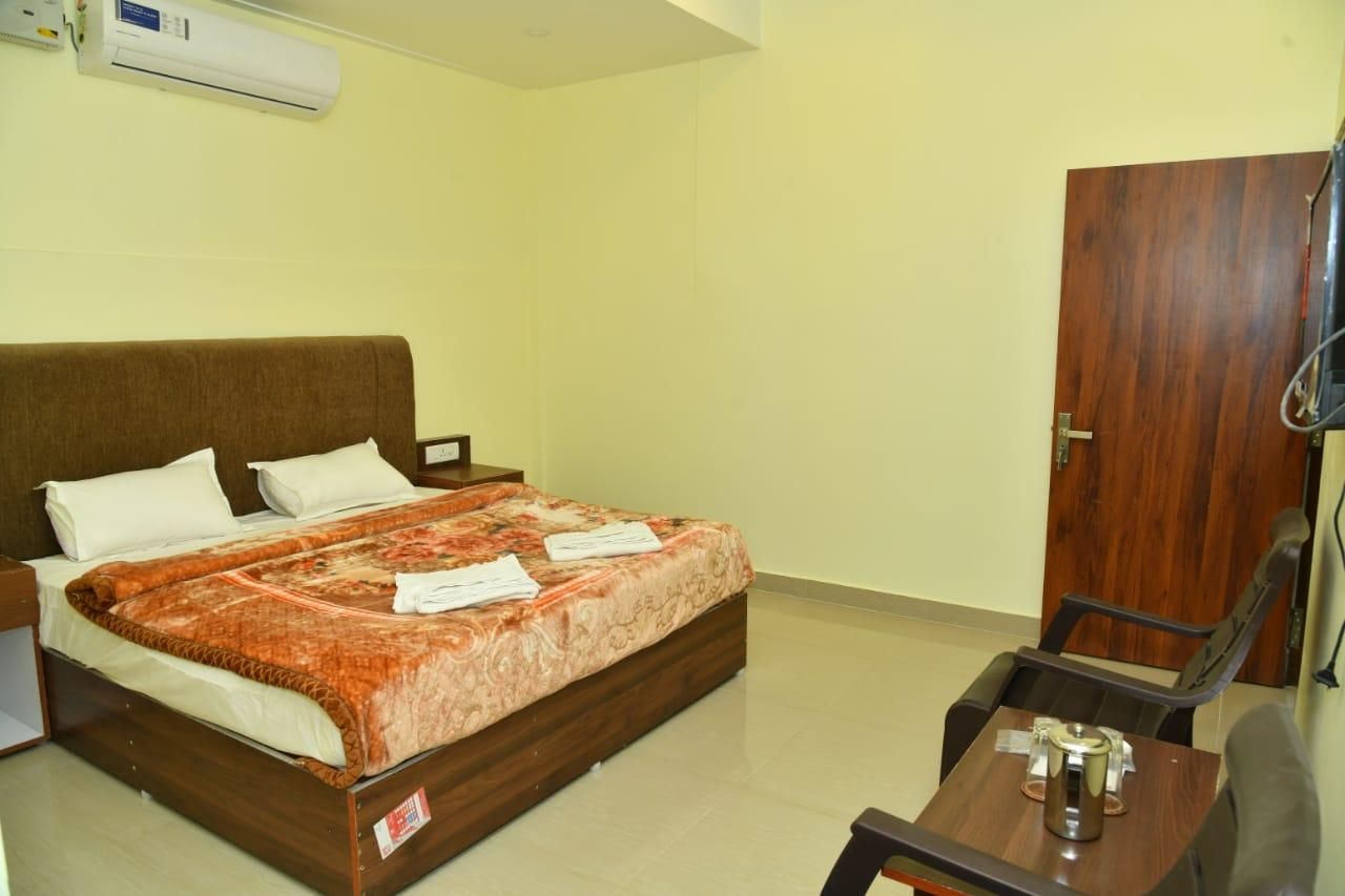 Deluxe Room with Breakfast