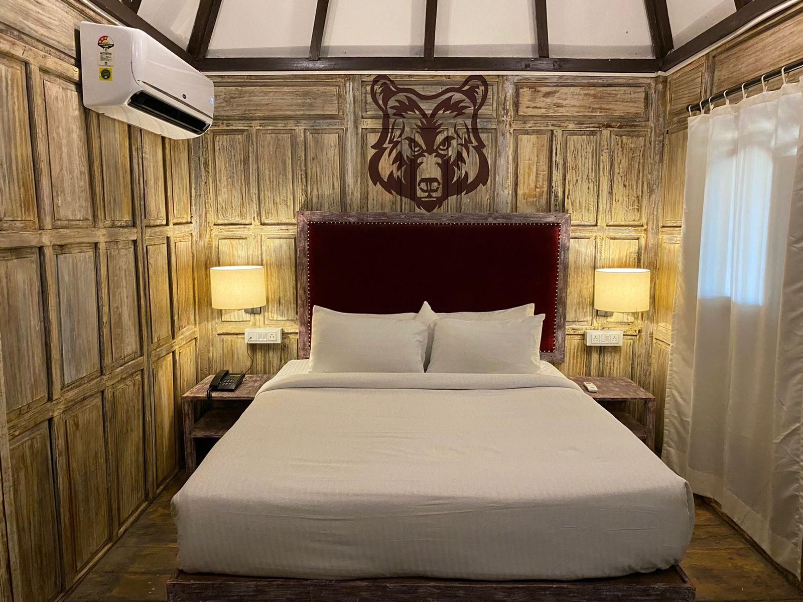 Cottage Room