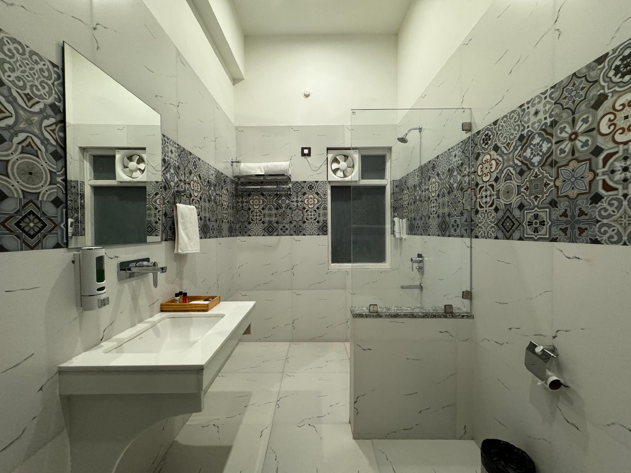 Amaatra Resorts Junior Suite with Balcony 2