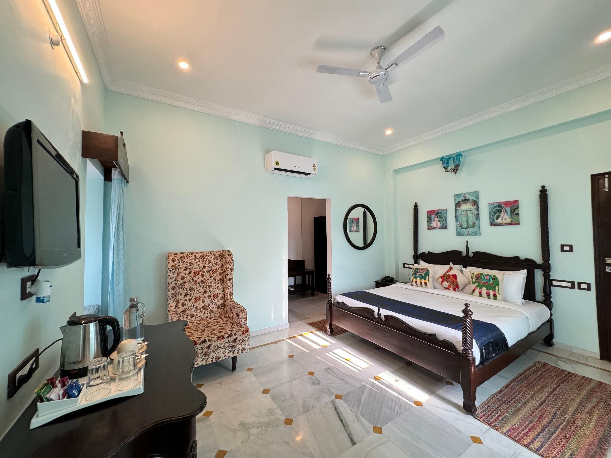 Amaatra Resorts
