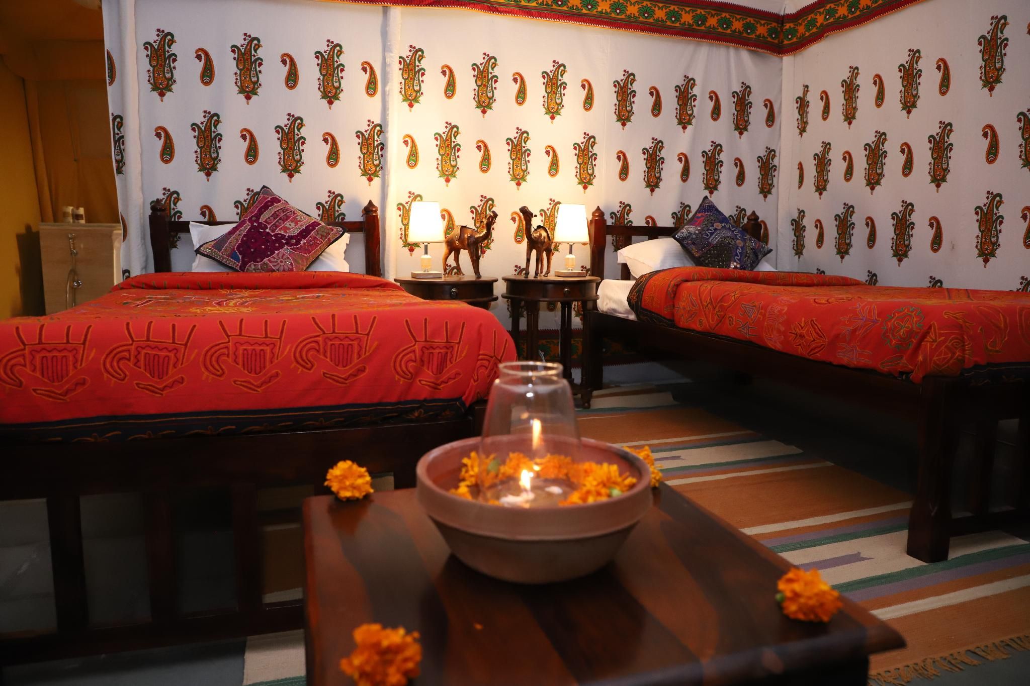 Deluxe Room with 2 Single Beds