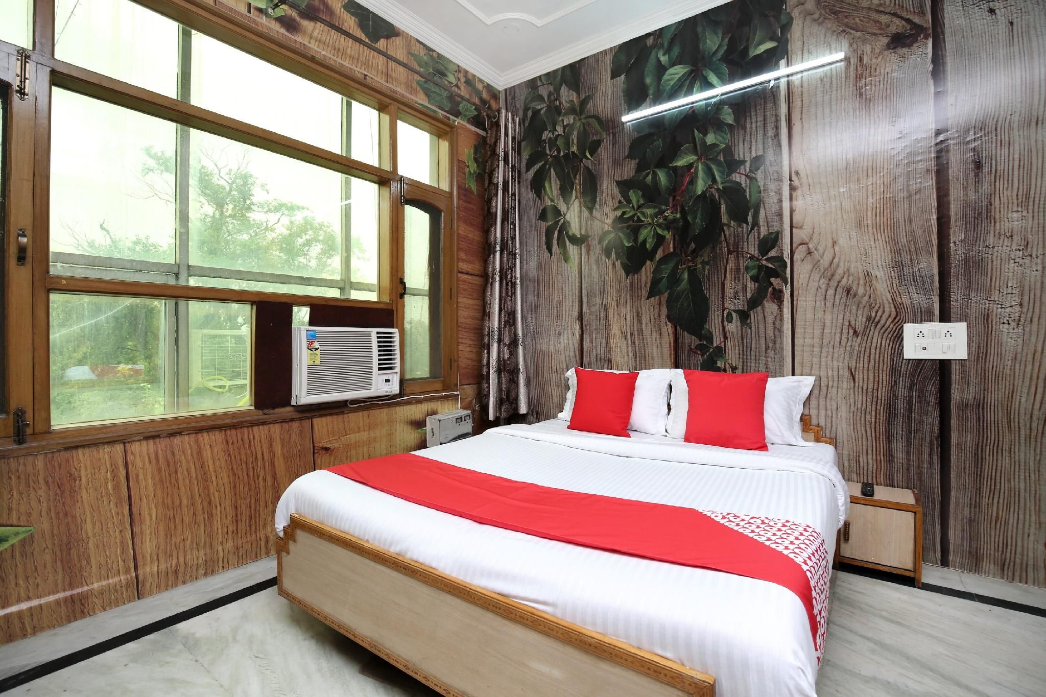 Super Townhouse Mohali Bus Terminal Formerly Hotel Hm Crystal Classic 13