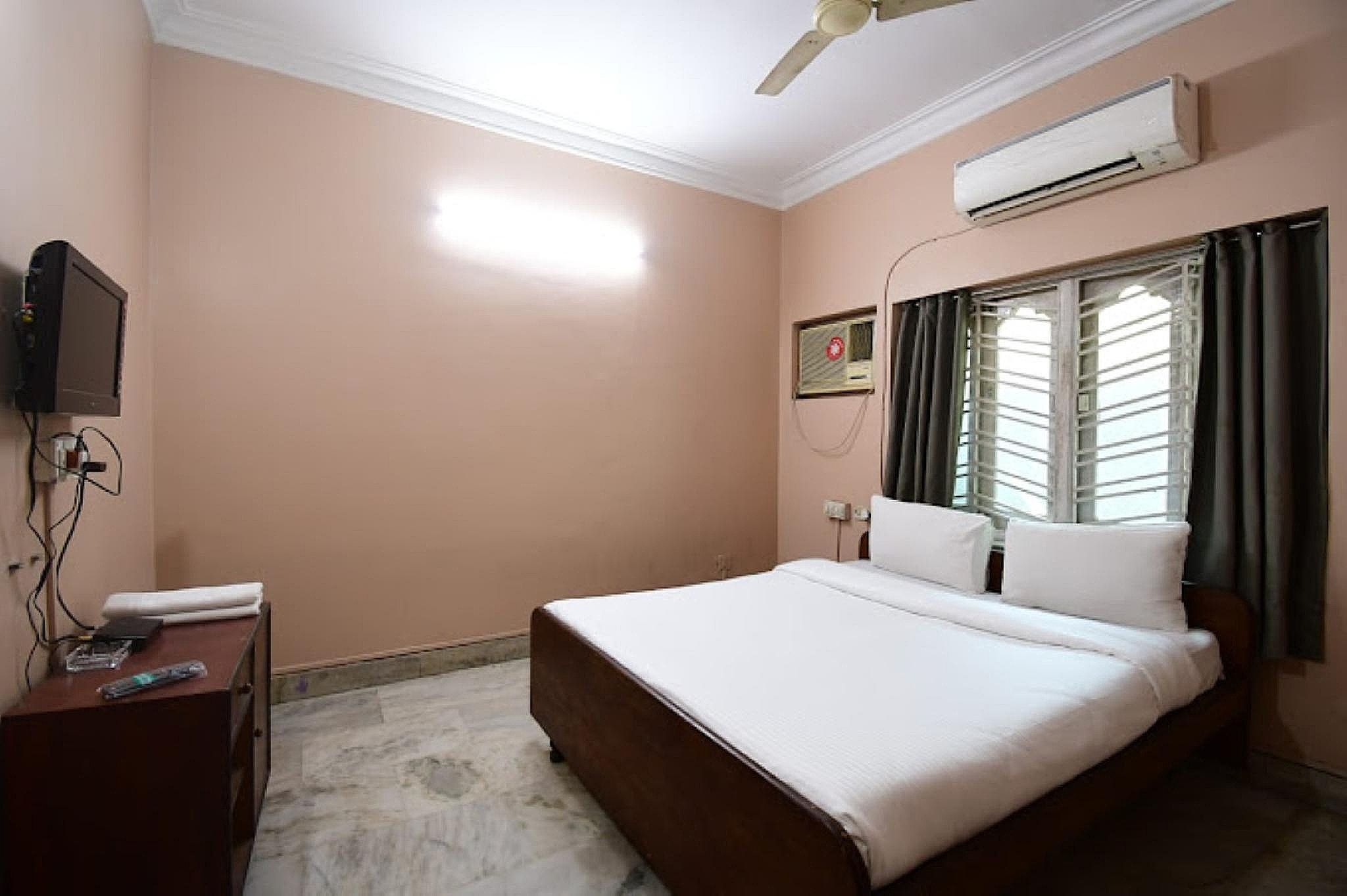 Classic City View Double Room