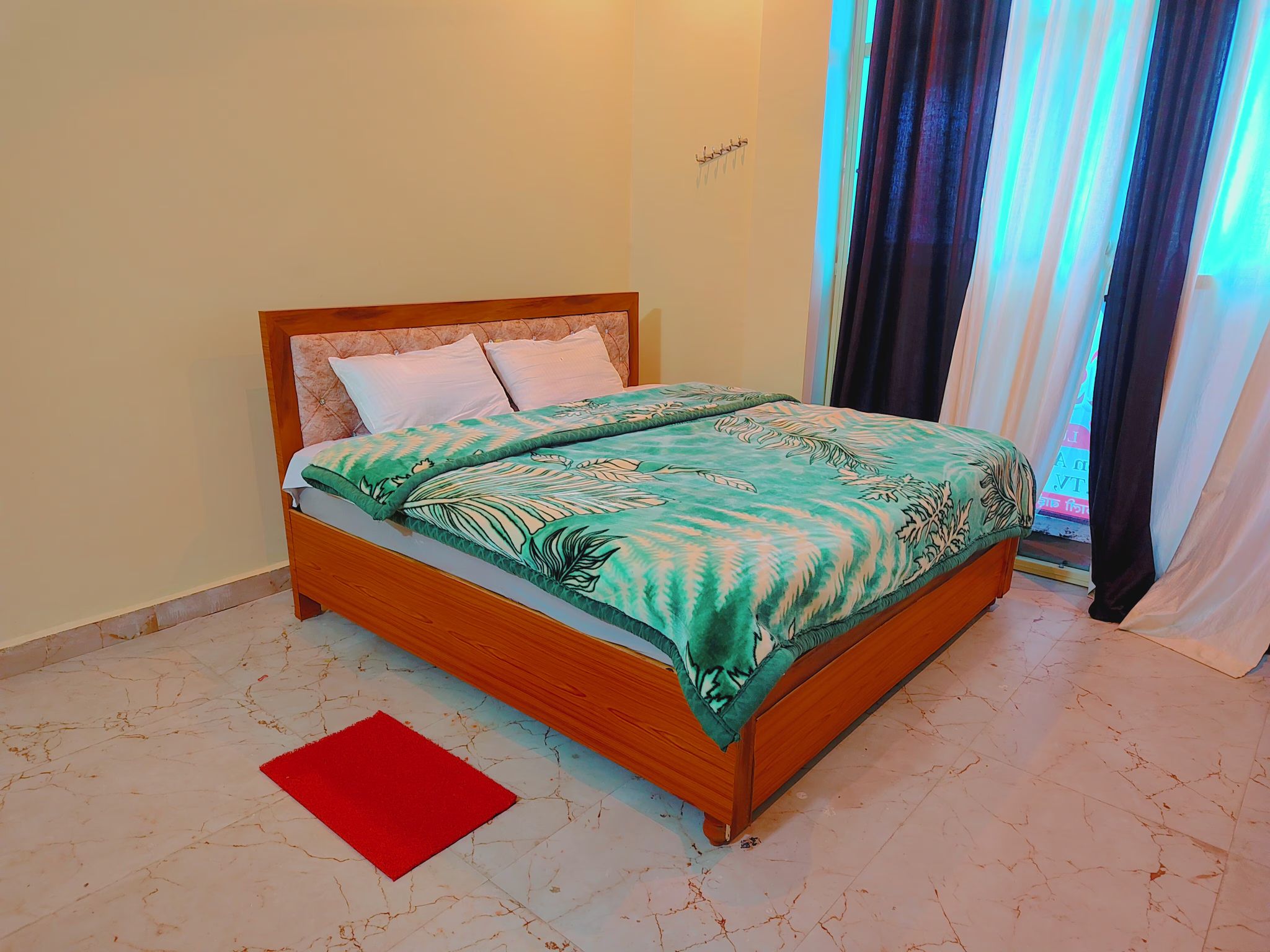 The Yash Hotel & Resort Deluxe Room 8