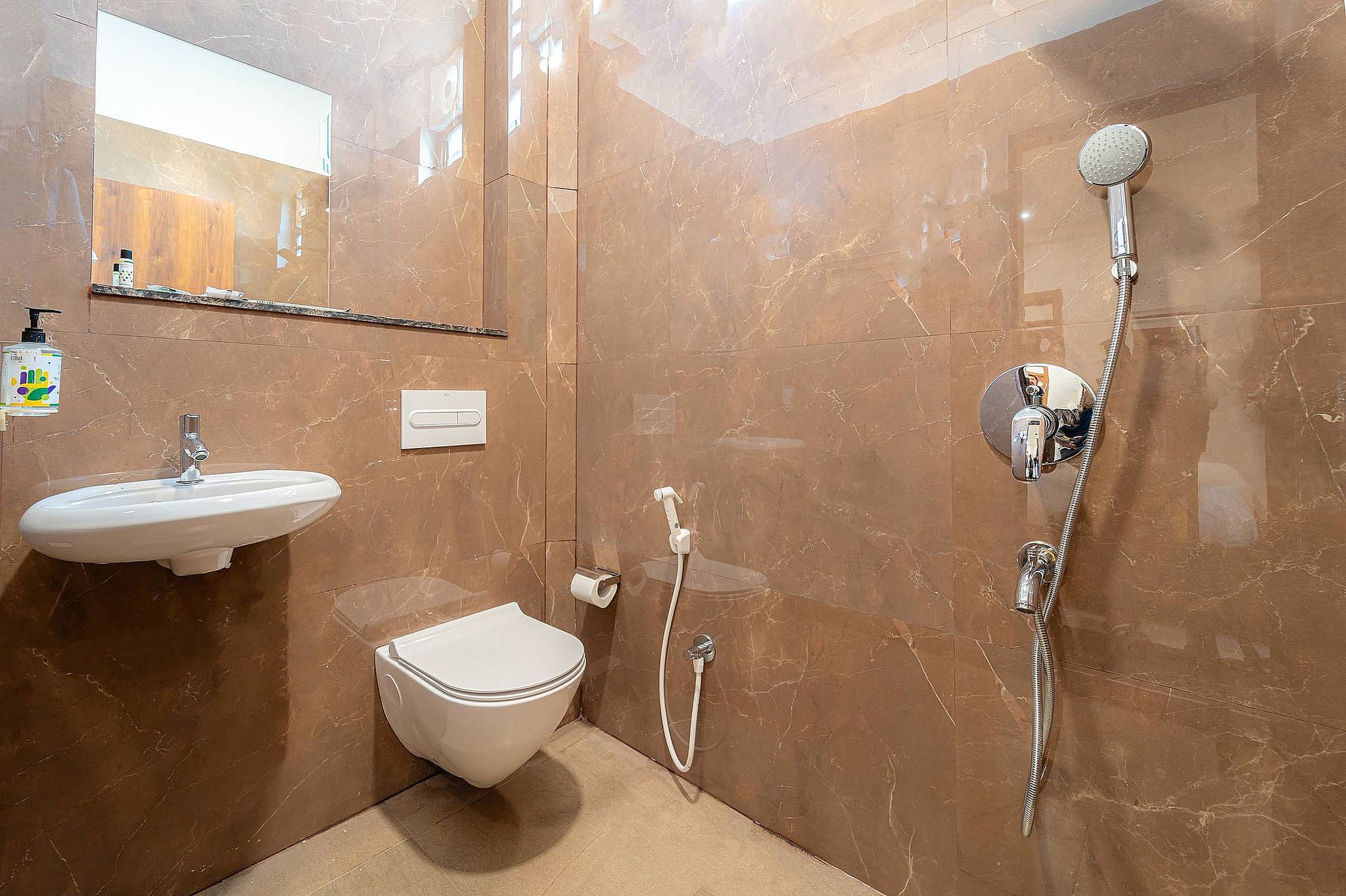 Treebo Pure Earth Stay, Vijay Nagar Standard Double Room 8