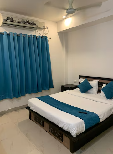 silver key suites Deluxe Double Room 5