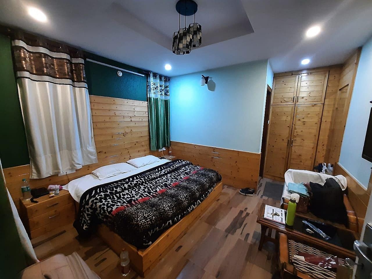 The Town Ville Deluxe Room