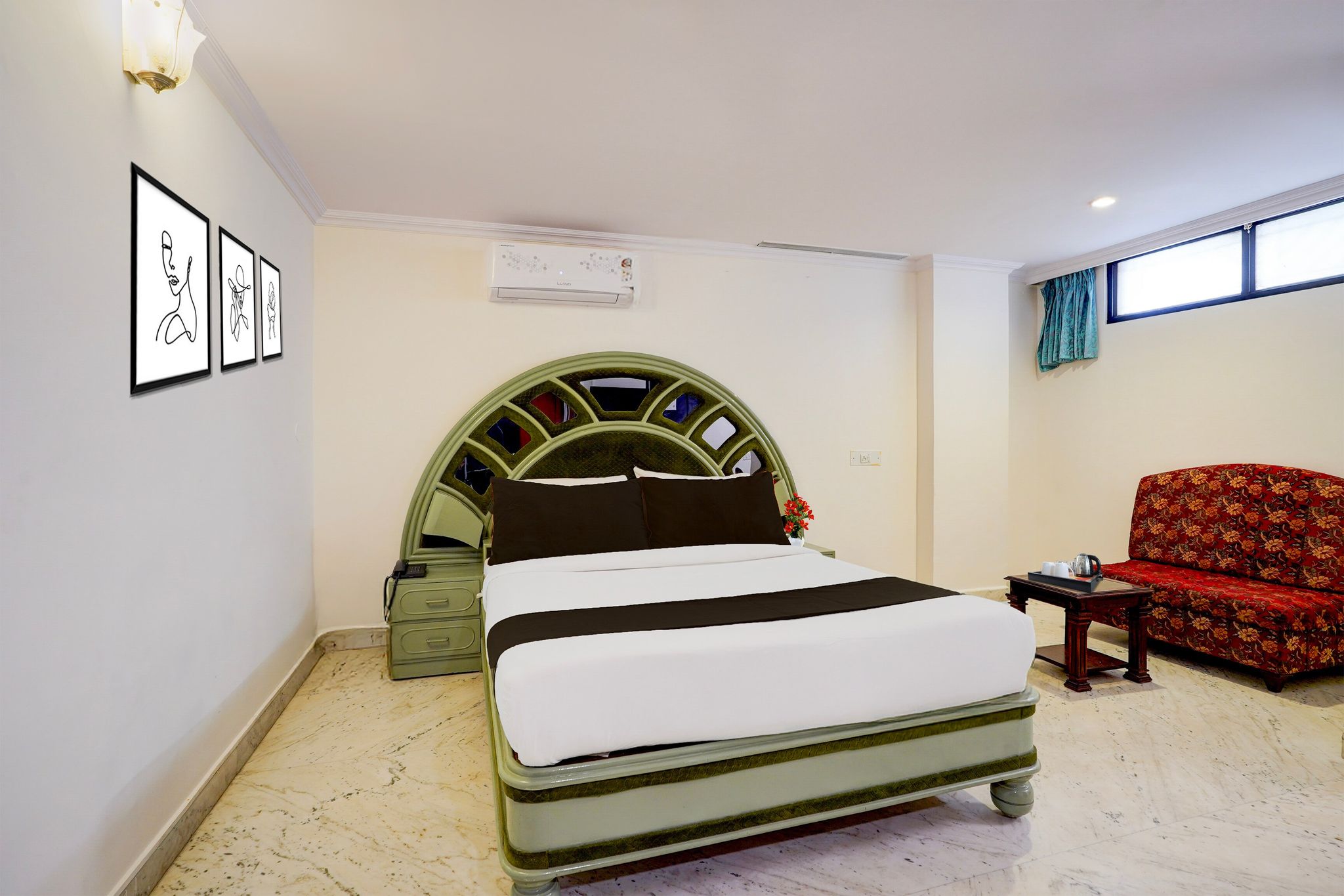 Super Townhouse Civil Aviation HAL Road Classic 8